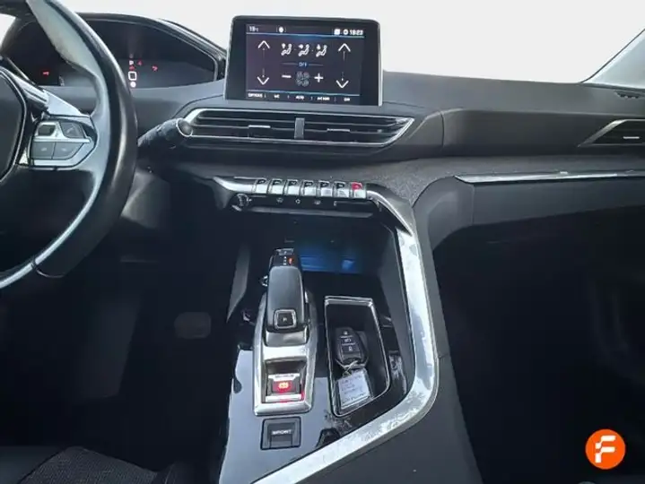 Peugeot 5008 Allure Pack PureTech S&S EAT8 2021, foto 9