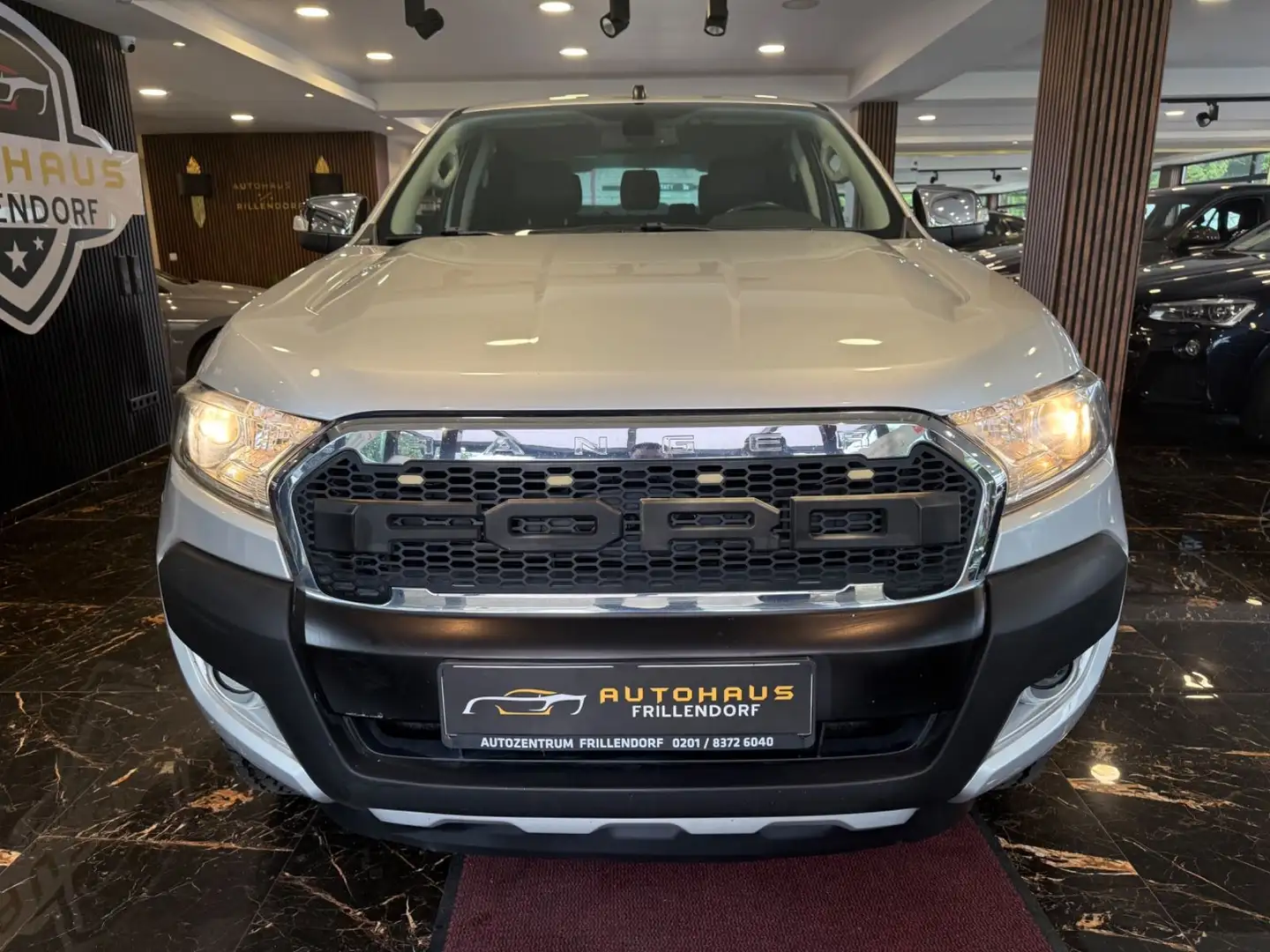 Ford Ranger Limited Doppelkabine 4x4 113TKM!! Argent - 2