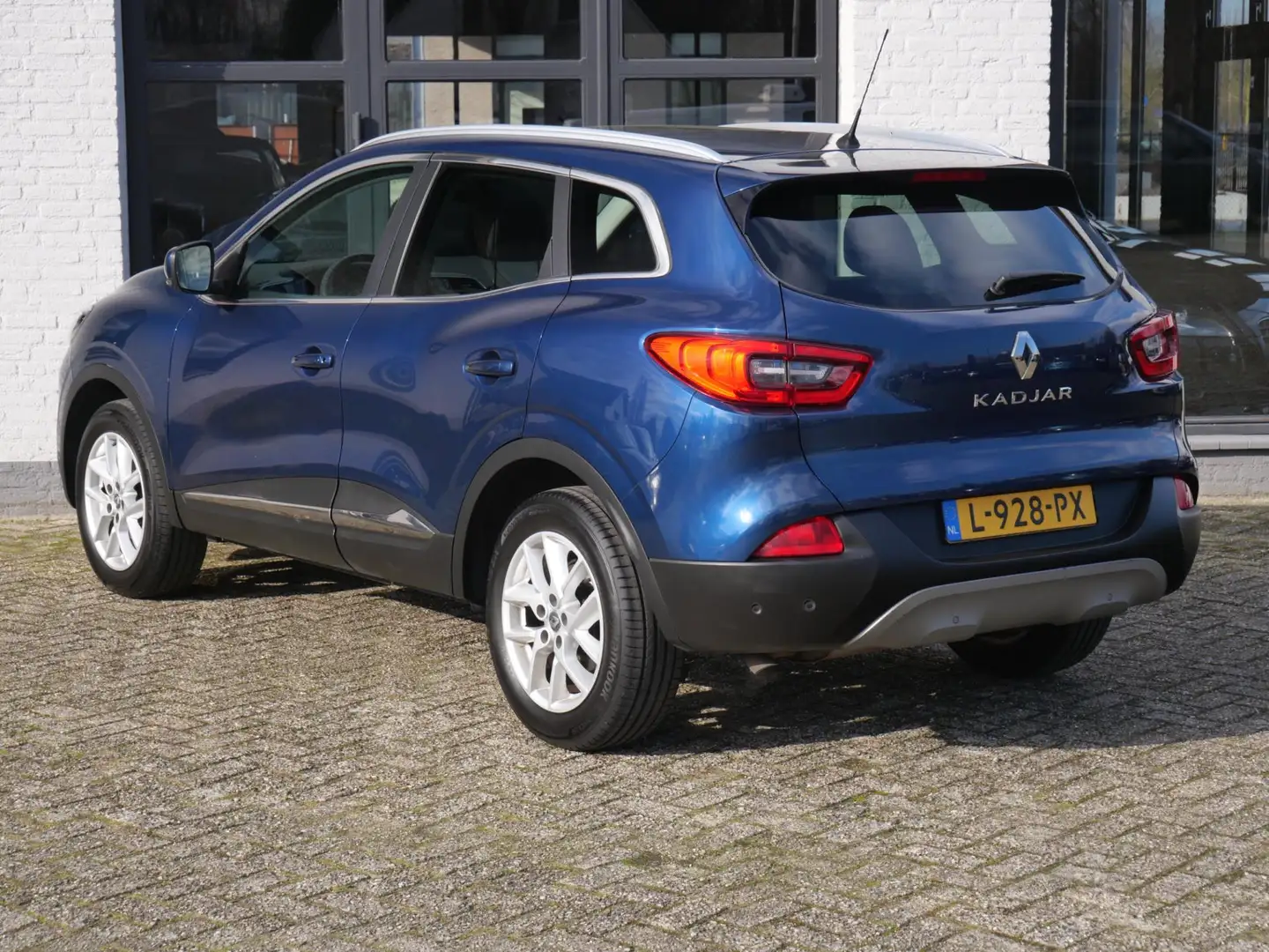 Renault Kadjar 1.2 TCe Bose 123.000km !!! Clima Pano Navi Half Le Blau - 2
