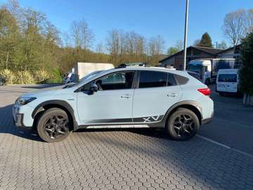 XV II 2017 2.0i e-boxer Premium lineartronic