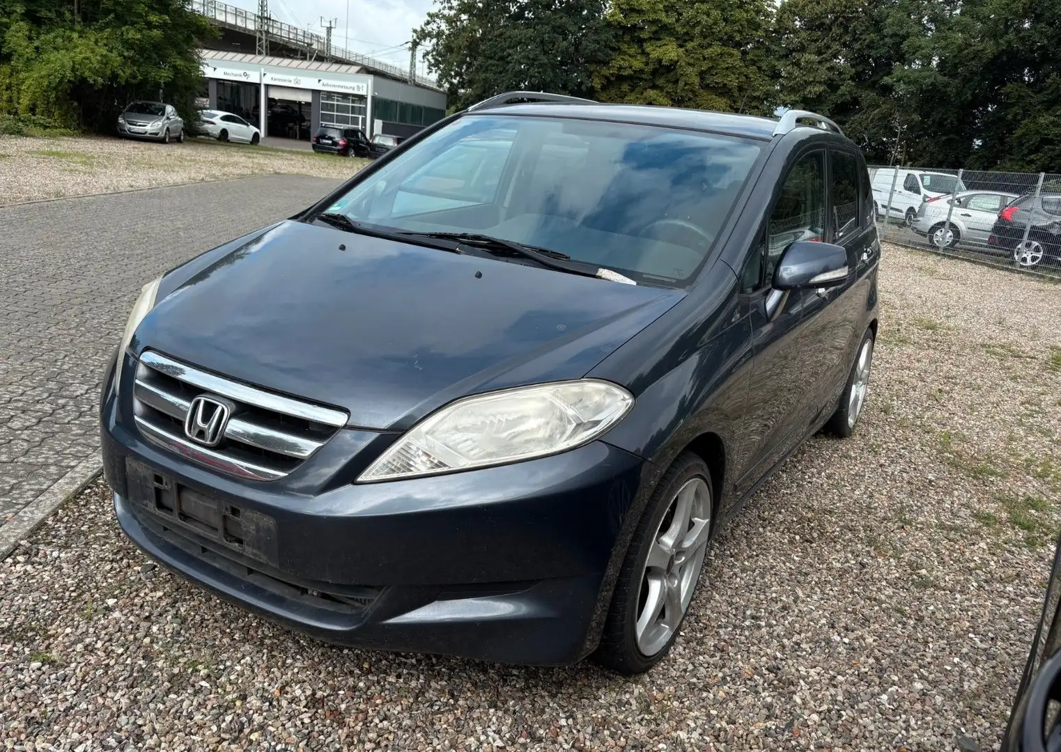 Honda FR-V 2.2 CTDi Comfort Klima / 6 Sitzer HU:09/26 Šedá - 1