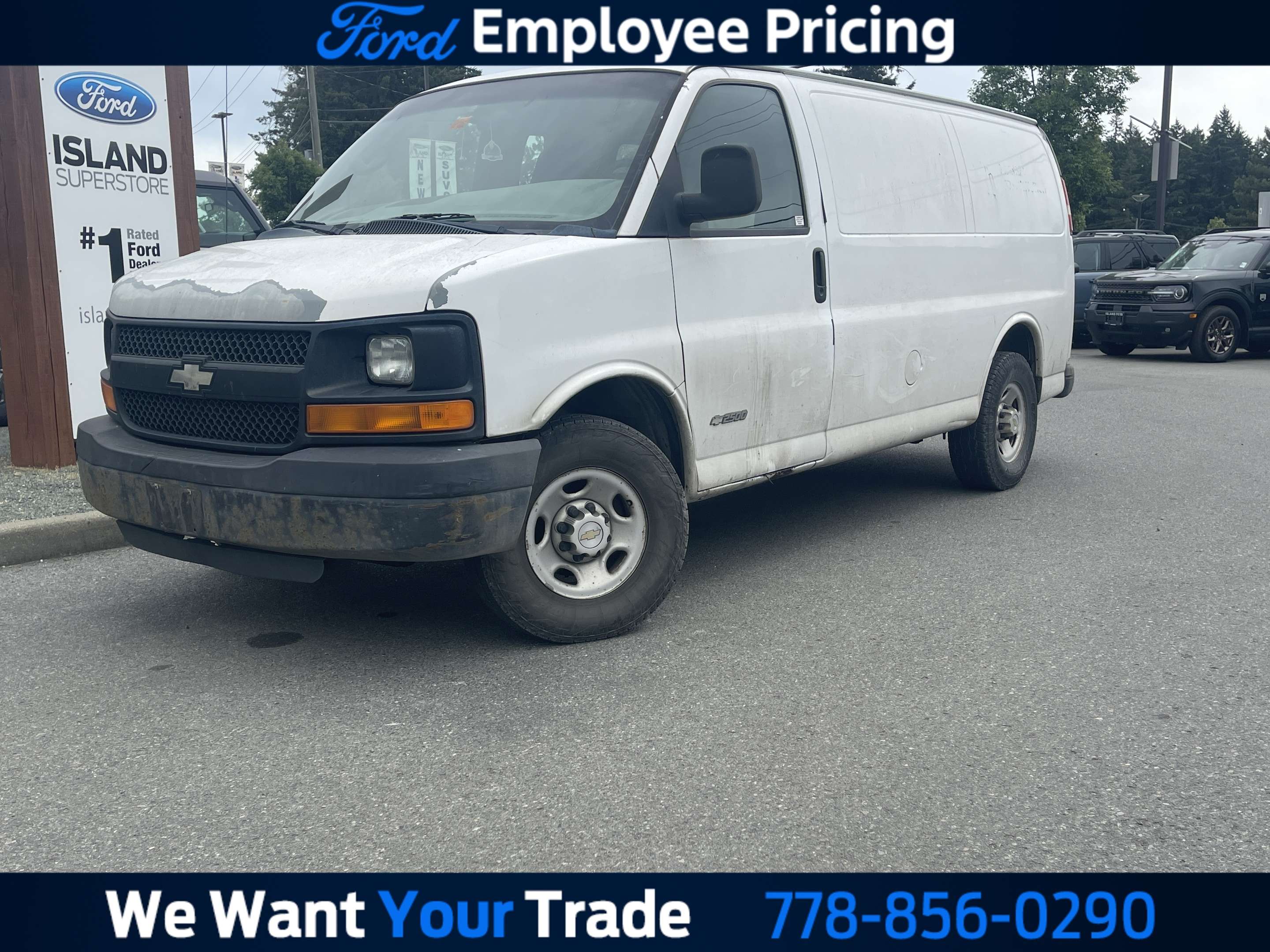 2005 Chevrolet Express Cargo 2500 RWD