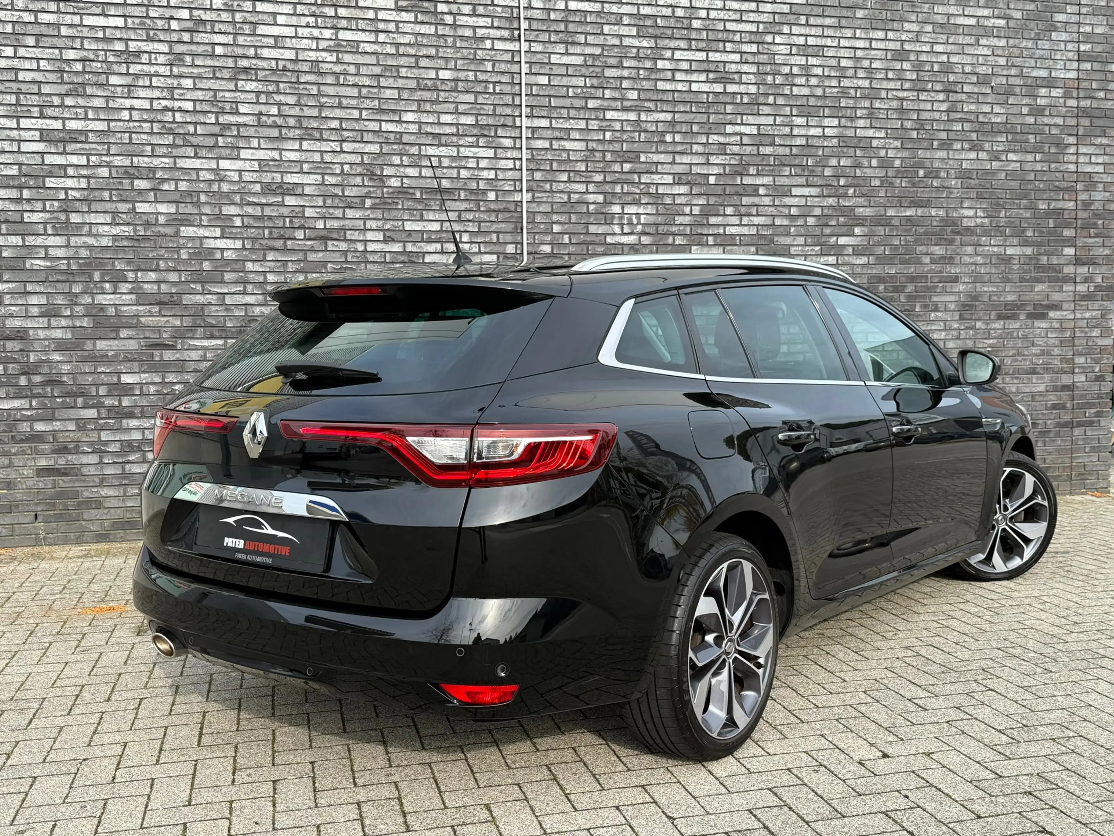 Renault Megane Estate 1.3 TCe Bose Massage|Stoelverw|Camera|BSW|L — photo 3