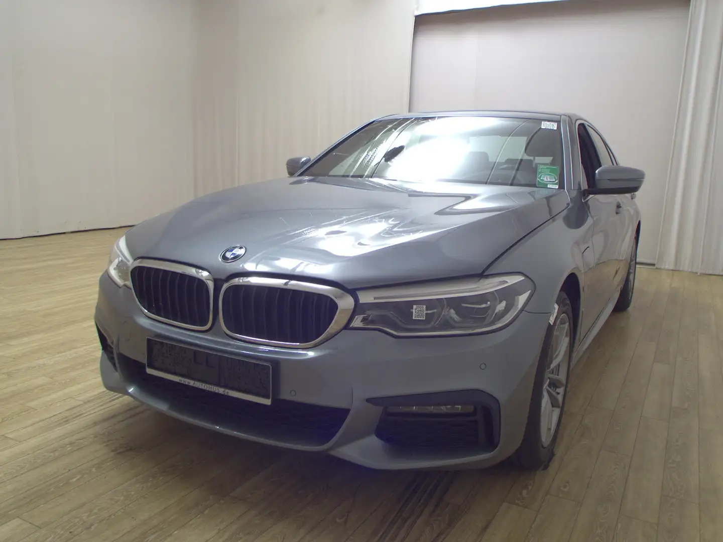 BMW 530 e M-Sport Navi LC Pro HuD Harman-Kardon LED+ Blau - 2