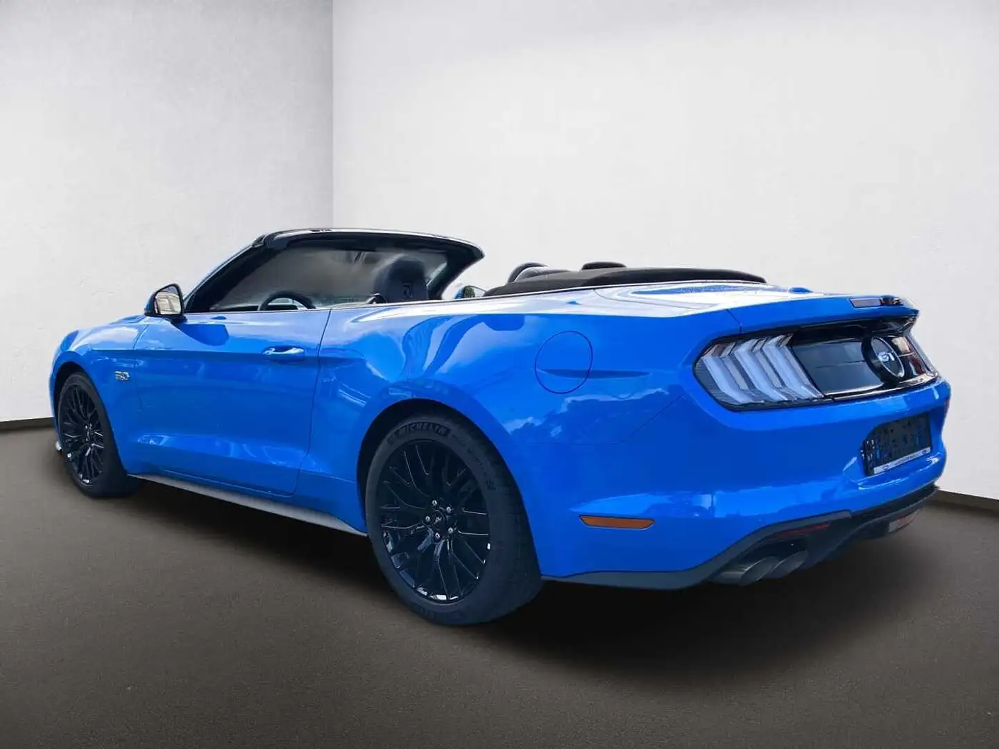 Ford Mustang Convertible 5.0 Ti-VCT V8 Aut. GT Синий - 2