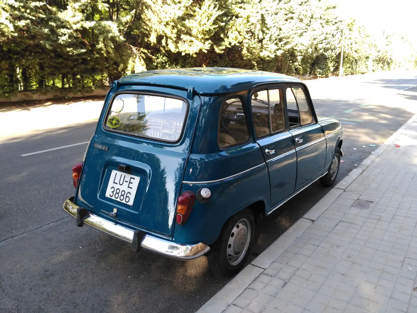 Renault R 4 TL Azul - 2