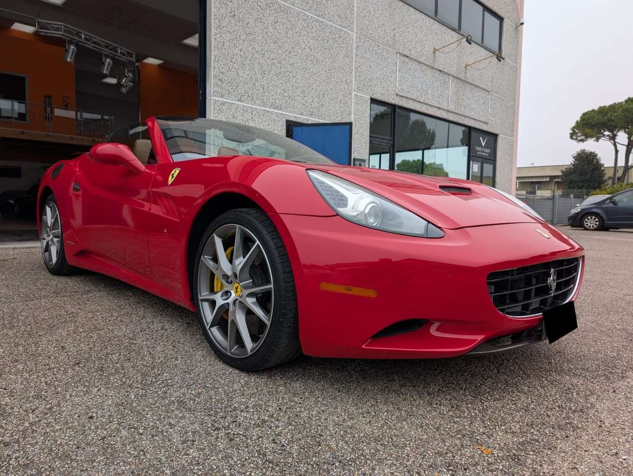 Ferrari California FRENI CARBO/SED DAYTONA/VOLANTE LED/PACK CARBONIO/