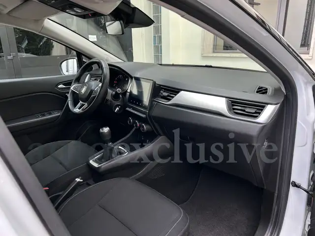 Renault Captur view 12