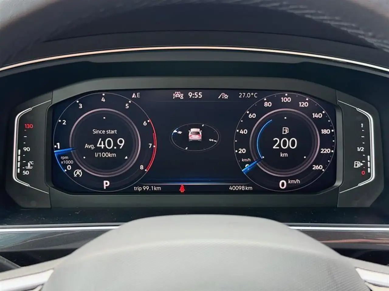Volkswagen Tiguan снимка Volkswagen Tiguan