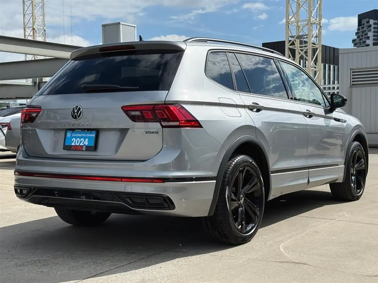 Volkswagen Tiguan снимка Volkswagen Tiguan