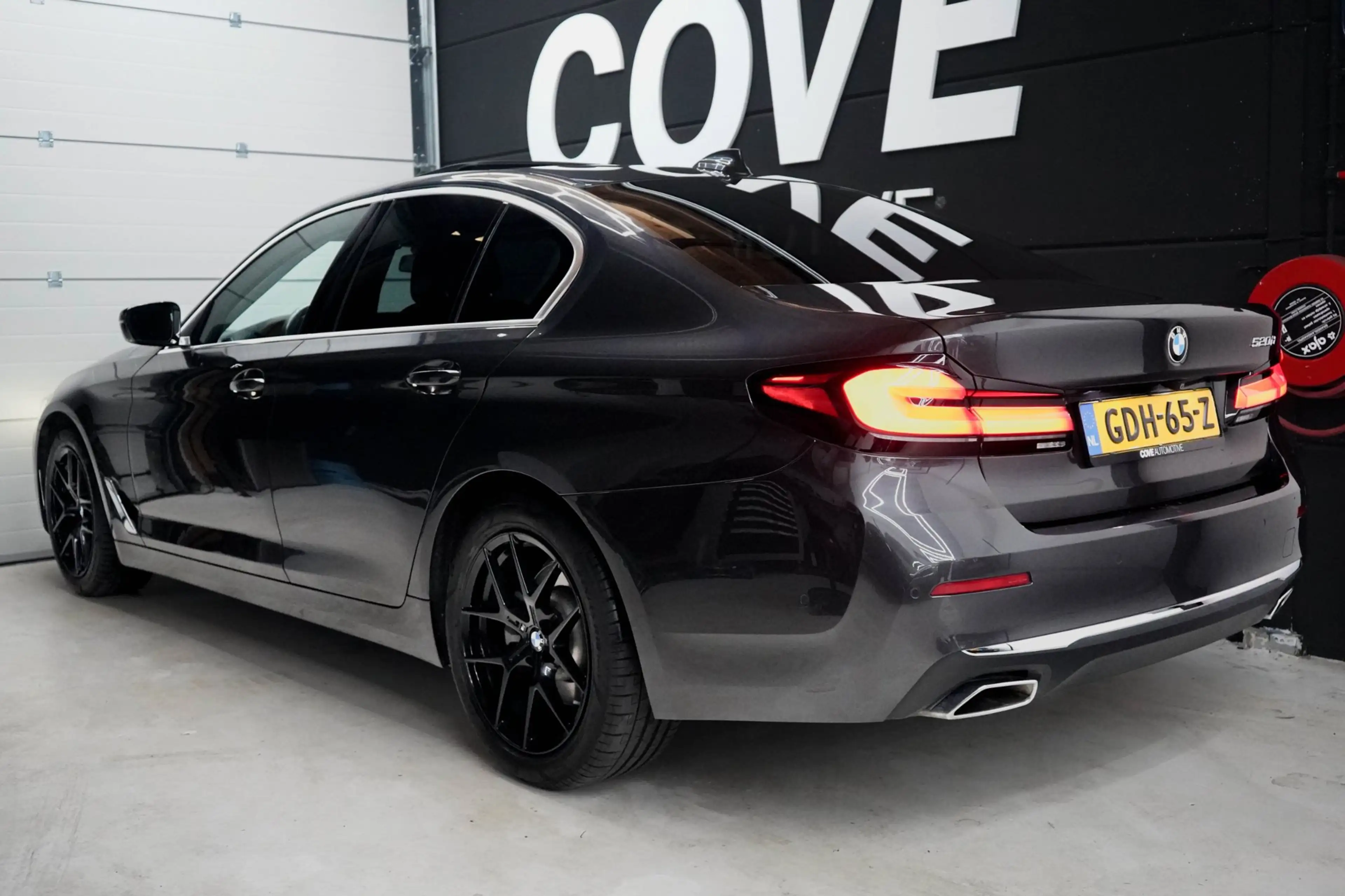 BMW 520 5-serie 520d Business Edition Plus | PANO | STOELV — photo 6