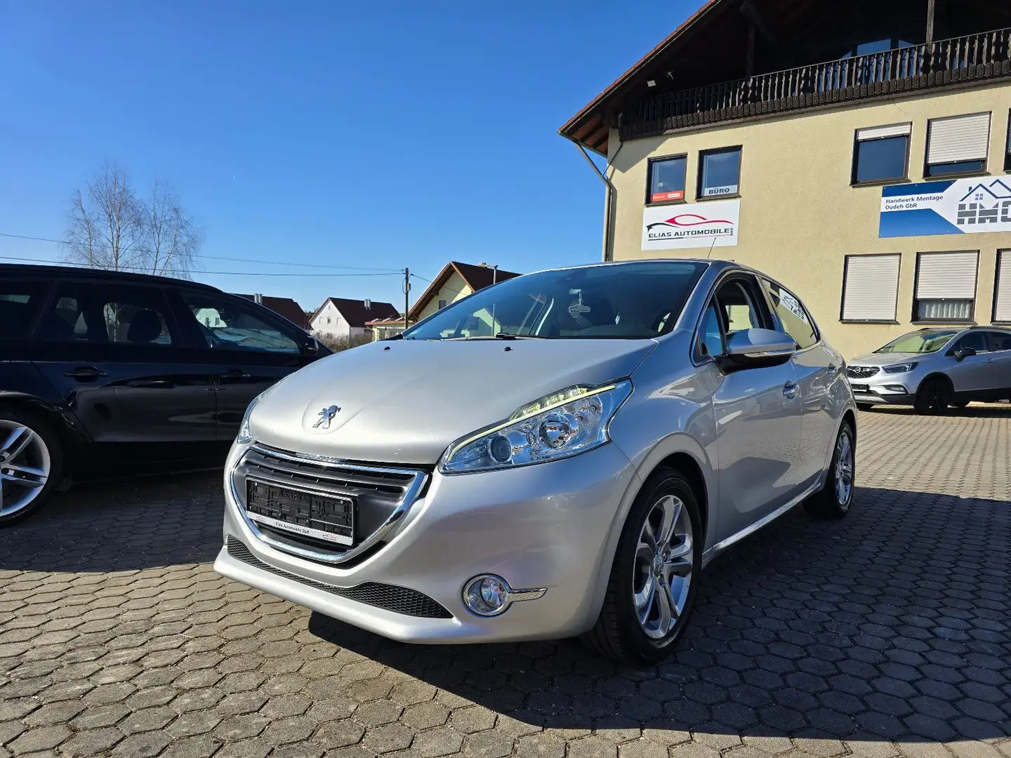 Peugeot 208 Allure/ SHZ/ Klima/ TÜV NEU Grigio - 1