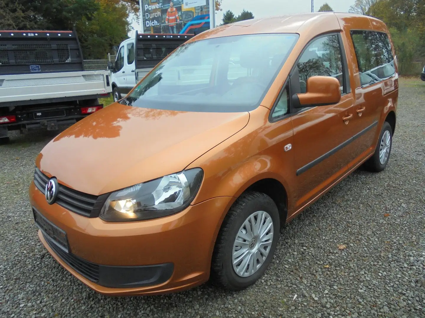 Volkswagen Caddy 1.2 TSI Kombi JAKO-O Trendline 1.Hand 5Tür Orange - 1