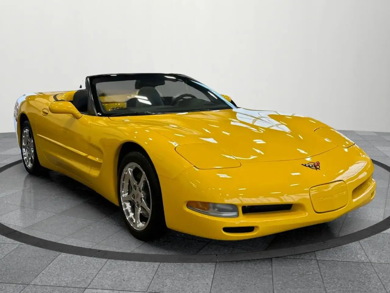 Chevrolet Corvette снимка Chevrolet Corvette