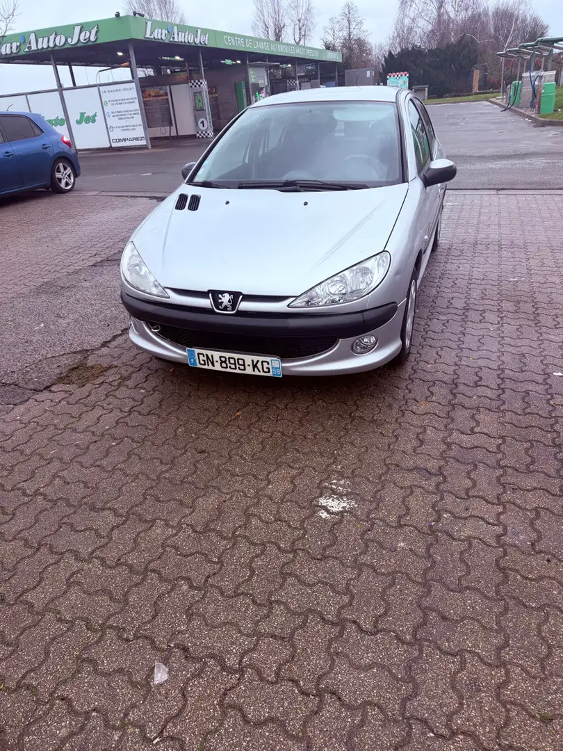 Peugeot 206 1.4 HDi Urban - 1