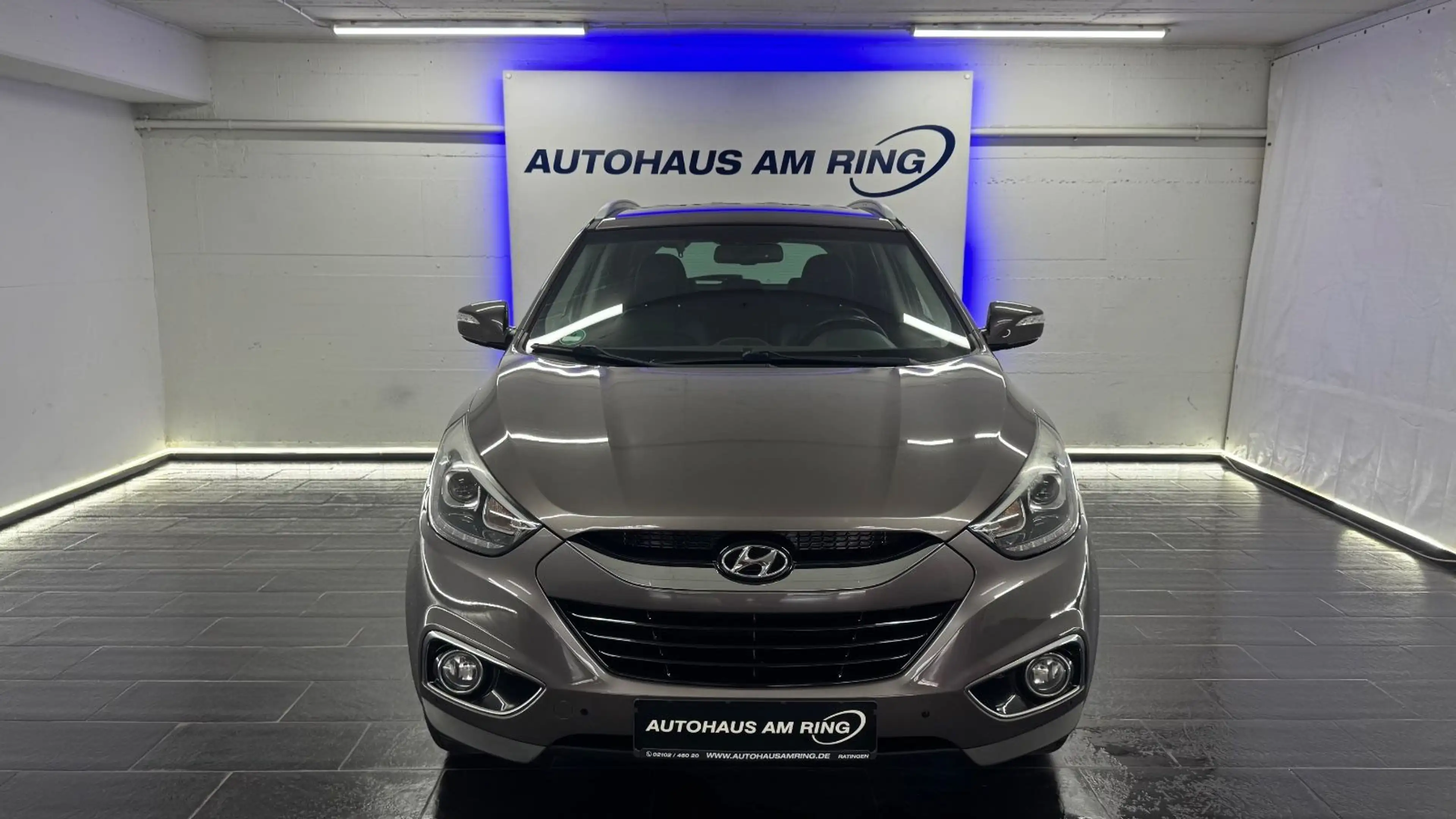 Hyundai iX35 blue Finale Gold 2WD TEMPO CAM 2-ZONEN NAVI