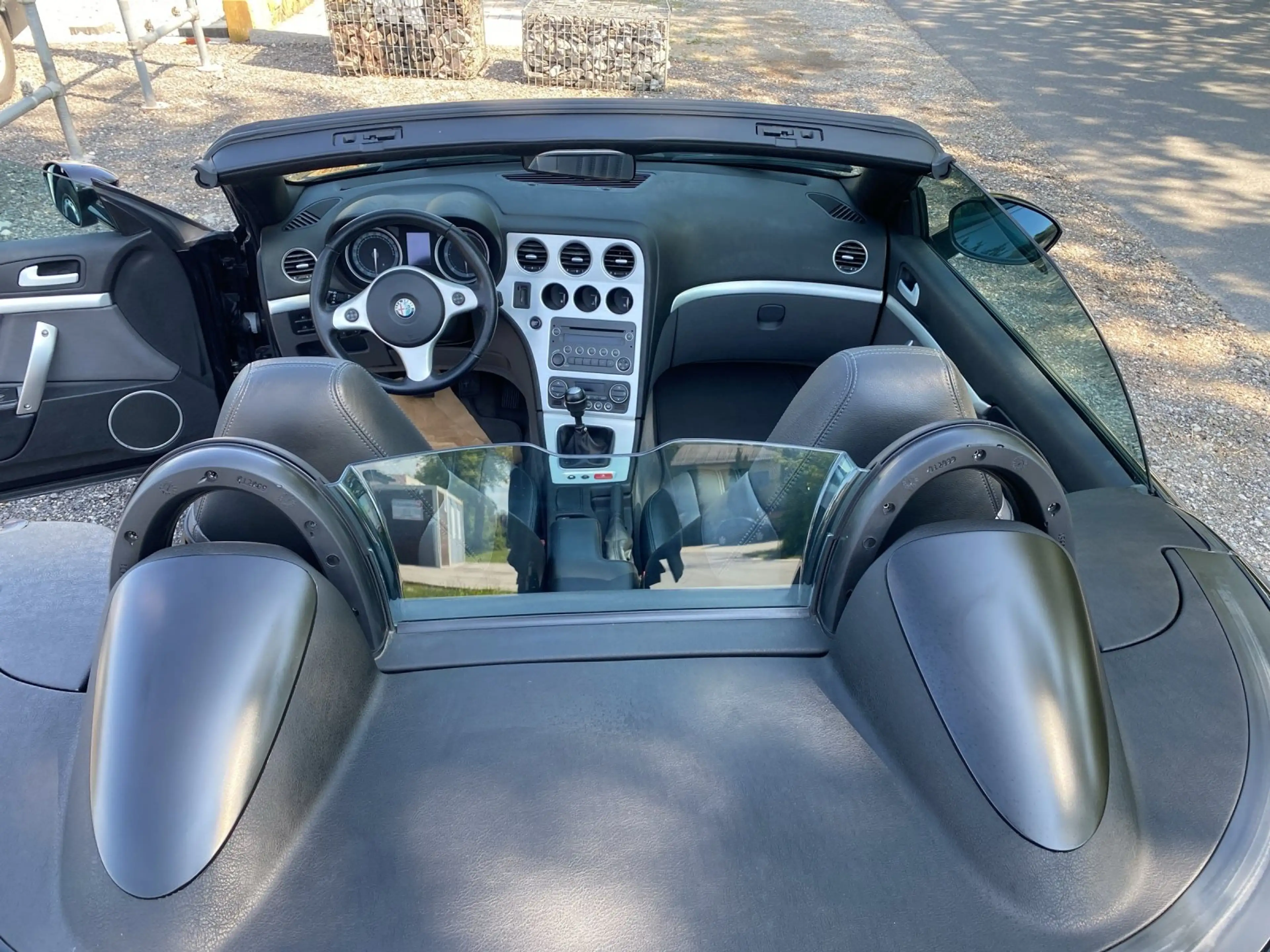 Alfa Romeo Spider 2.4 JTD 20V Exclusive — photo 9