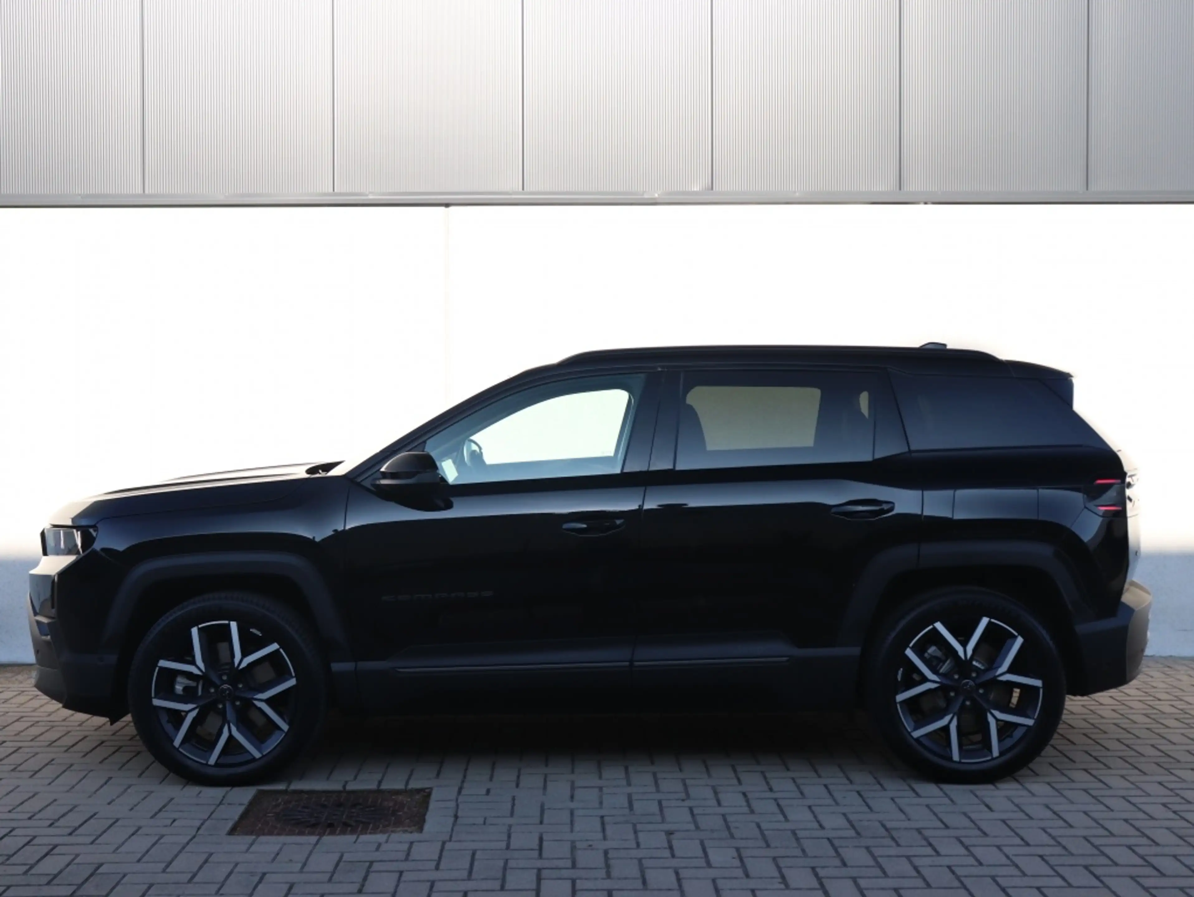 Jeep Compass 1.6 e-Hybrid 225 PK PHEV Summit | 360cam | Carplay — photo 9