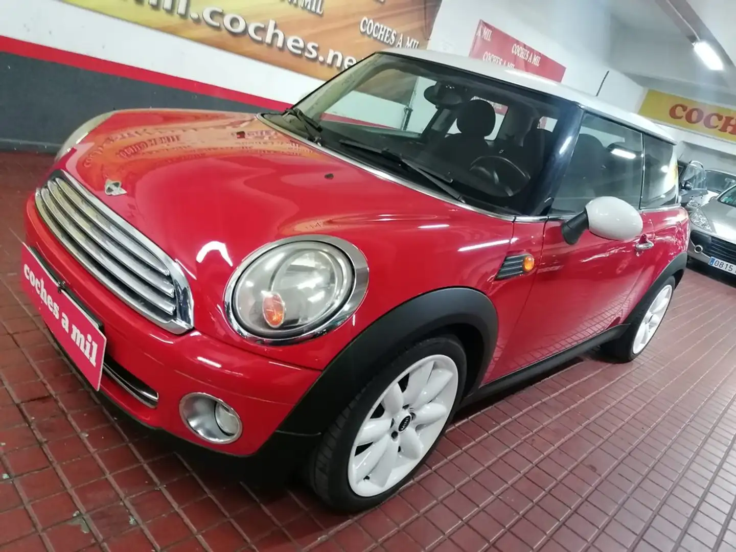 MINI One Rojo - 2