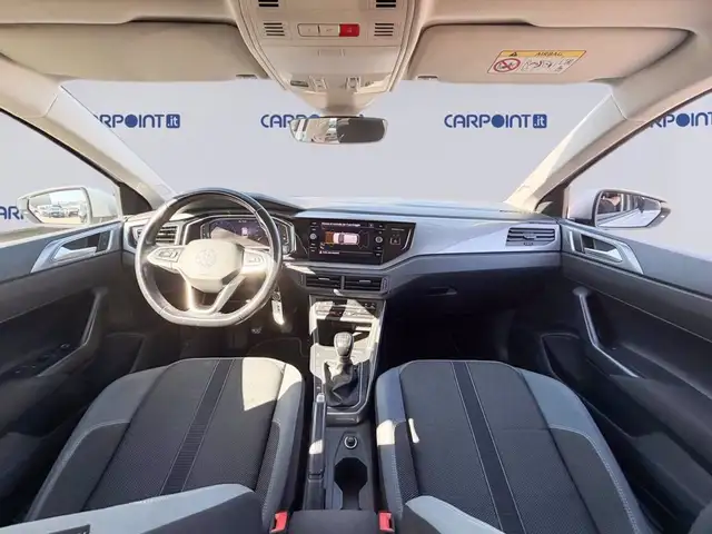 Volkswagen Polo view 11