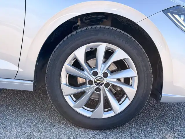 Volkswagen Polo view 15