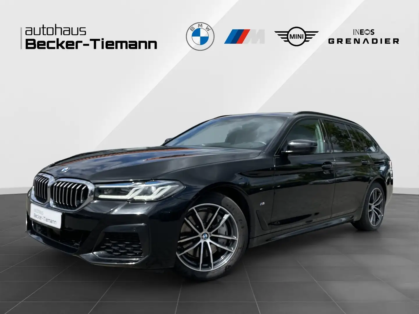 BMW 530 d Touring*AUT.*M SPORT*AHK*ACC*DA.PROF*HUD*LASER*P Schwarz - 1