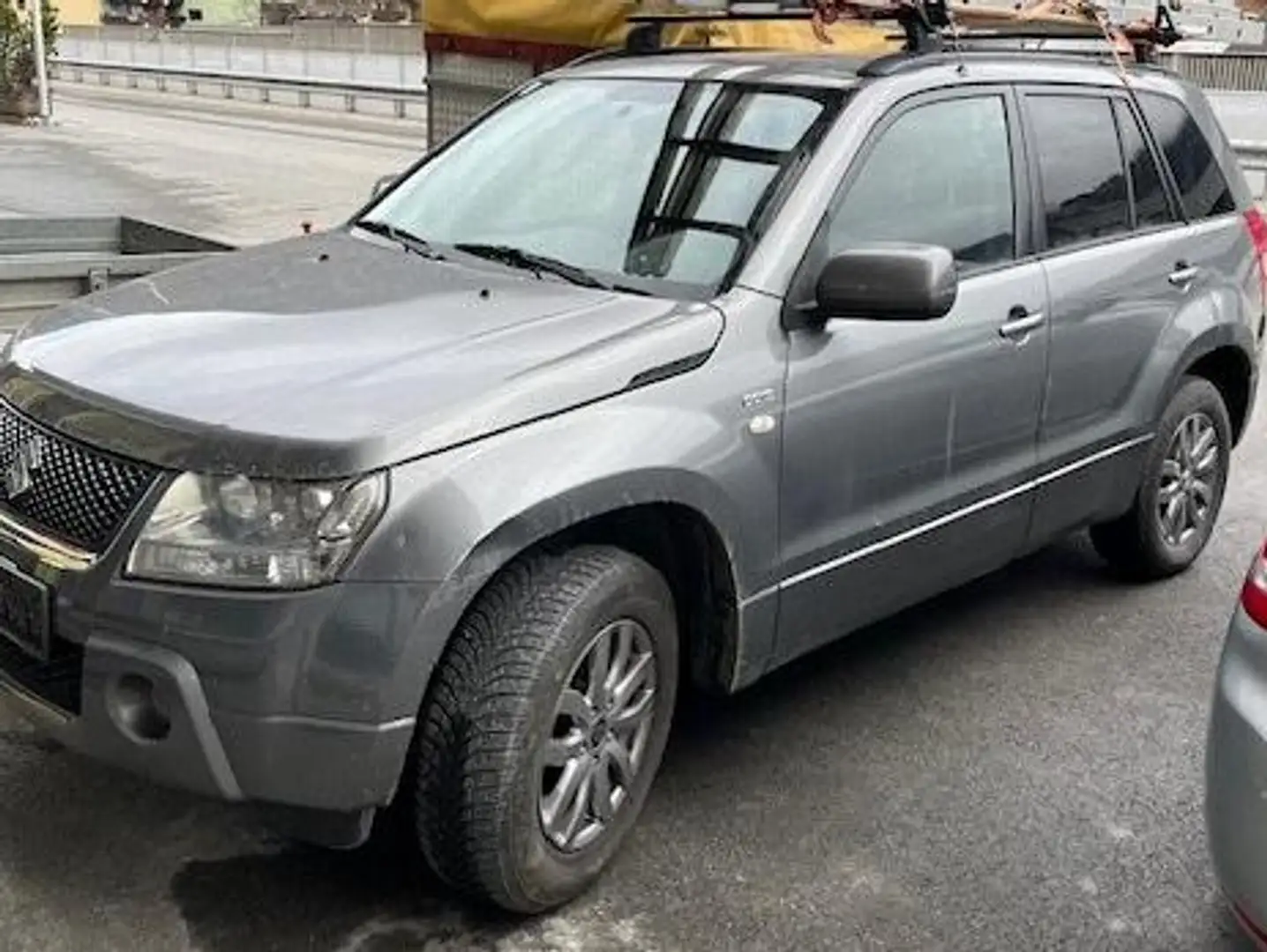 Suzuki Grand Vitara Grand Vitara TD Gris - 1