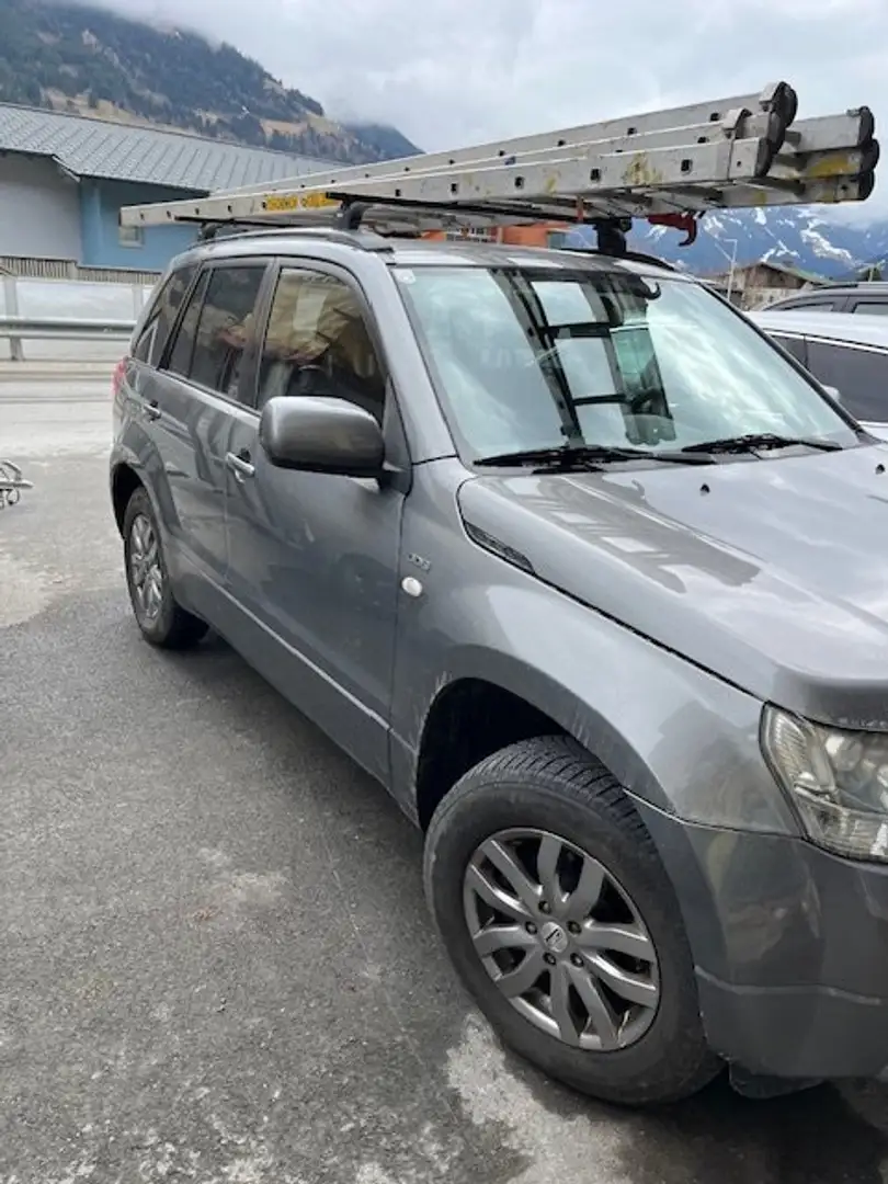 Suzuki Grand Vitara Grand Vitara TD Gris - 2