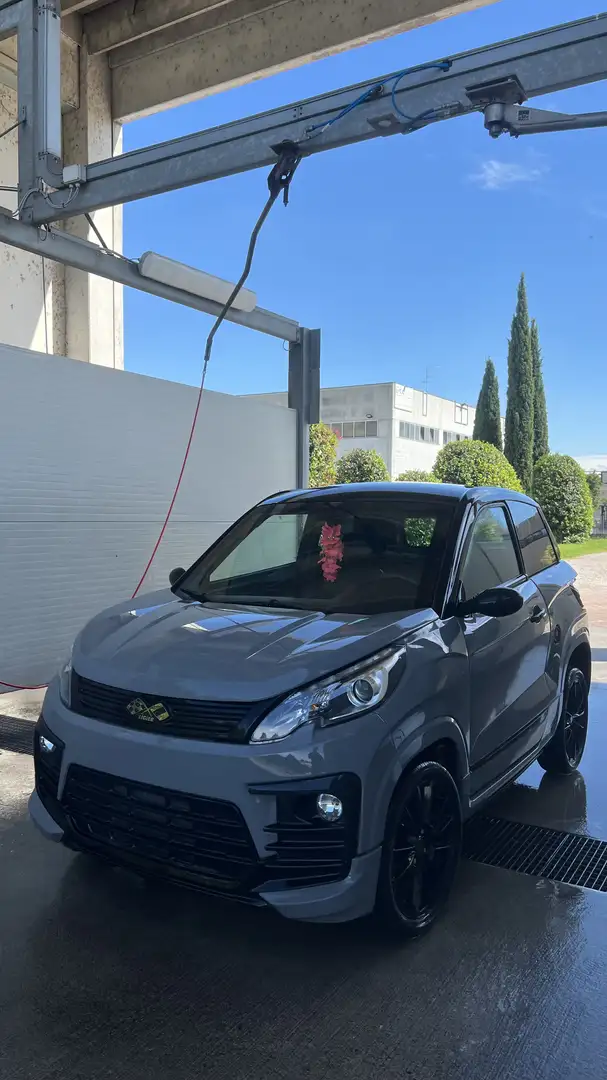 Ligier JS 60 Grau - 1