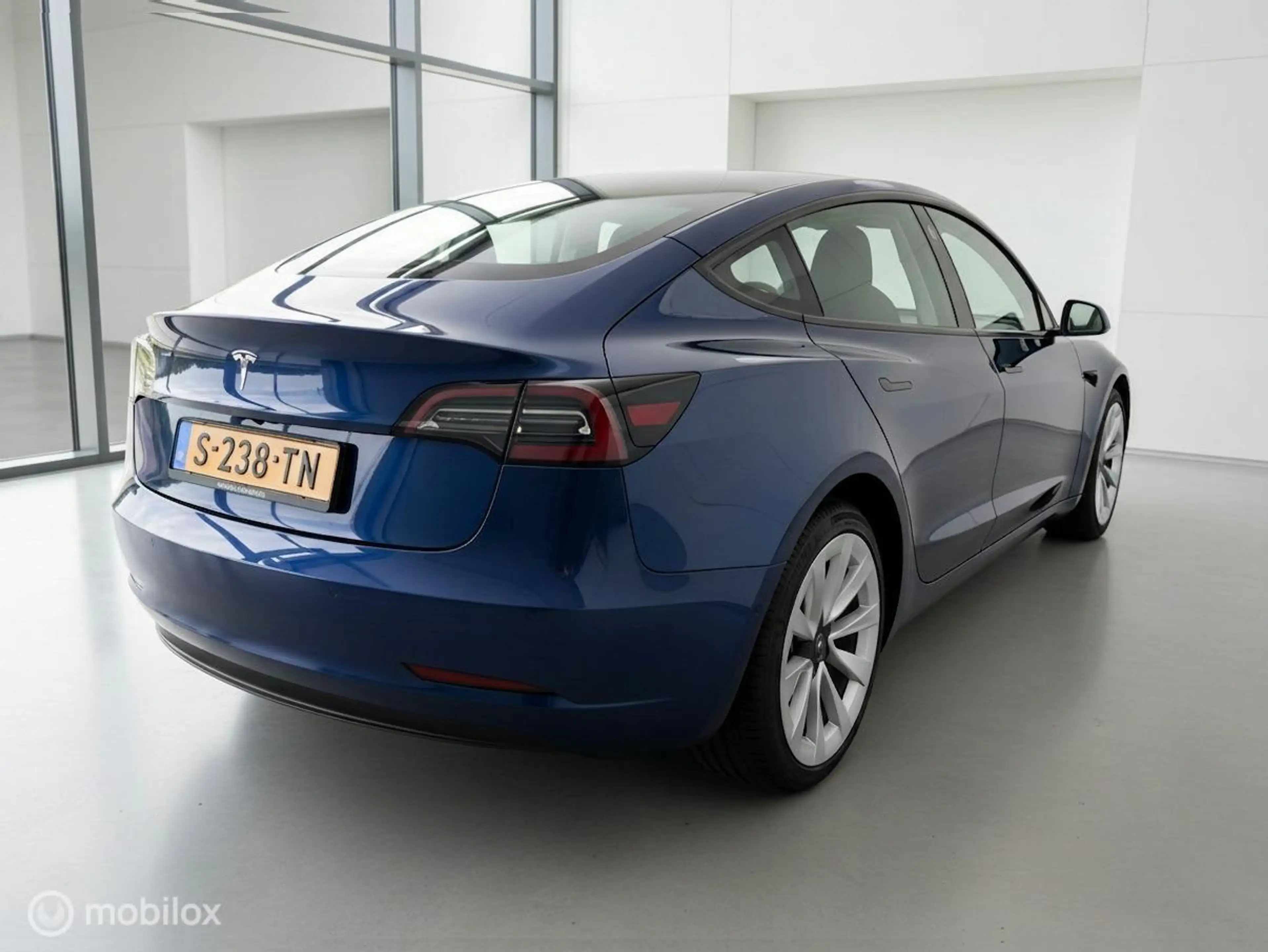 Tesla Model 3 RWD 60 kWh LFP | SOH 91% MOBA | Trekhaak | 19” | R — photo 9