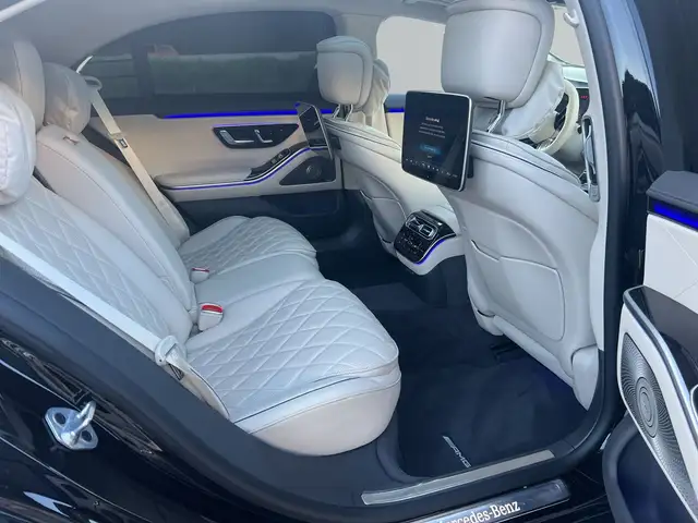 Mercedes-Benz S Class view 11