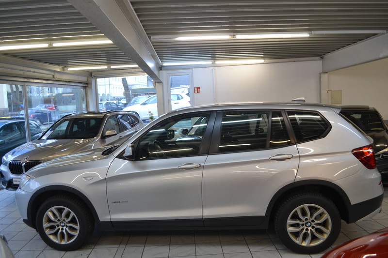 BMW X3 20 DA xDrive *2.HAND*BI-XENON*TEMPOMAT*SPORTLENKRA — photo 7