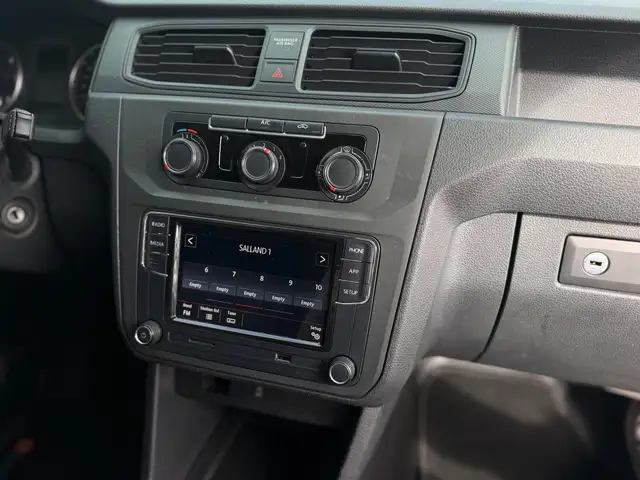 Volkswagen Caddy view 29