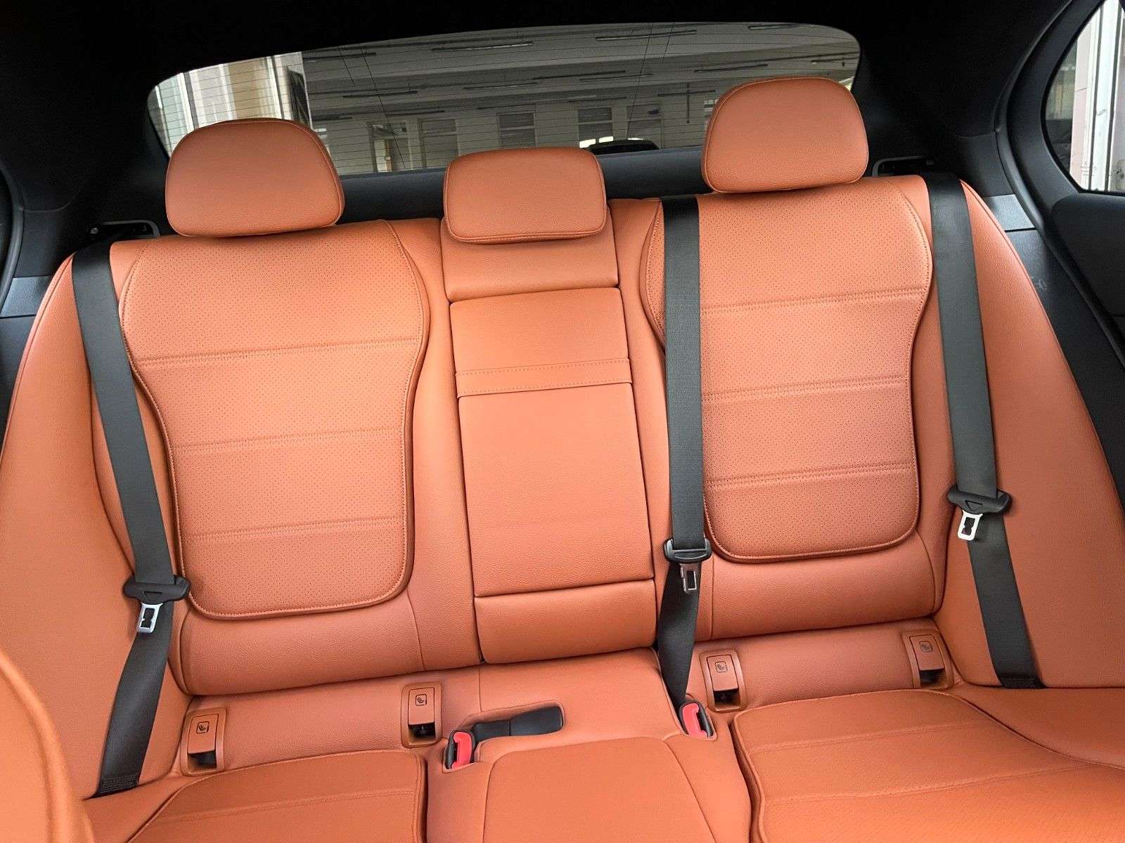 Second hand Mercedes Benz C-Class 