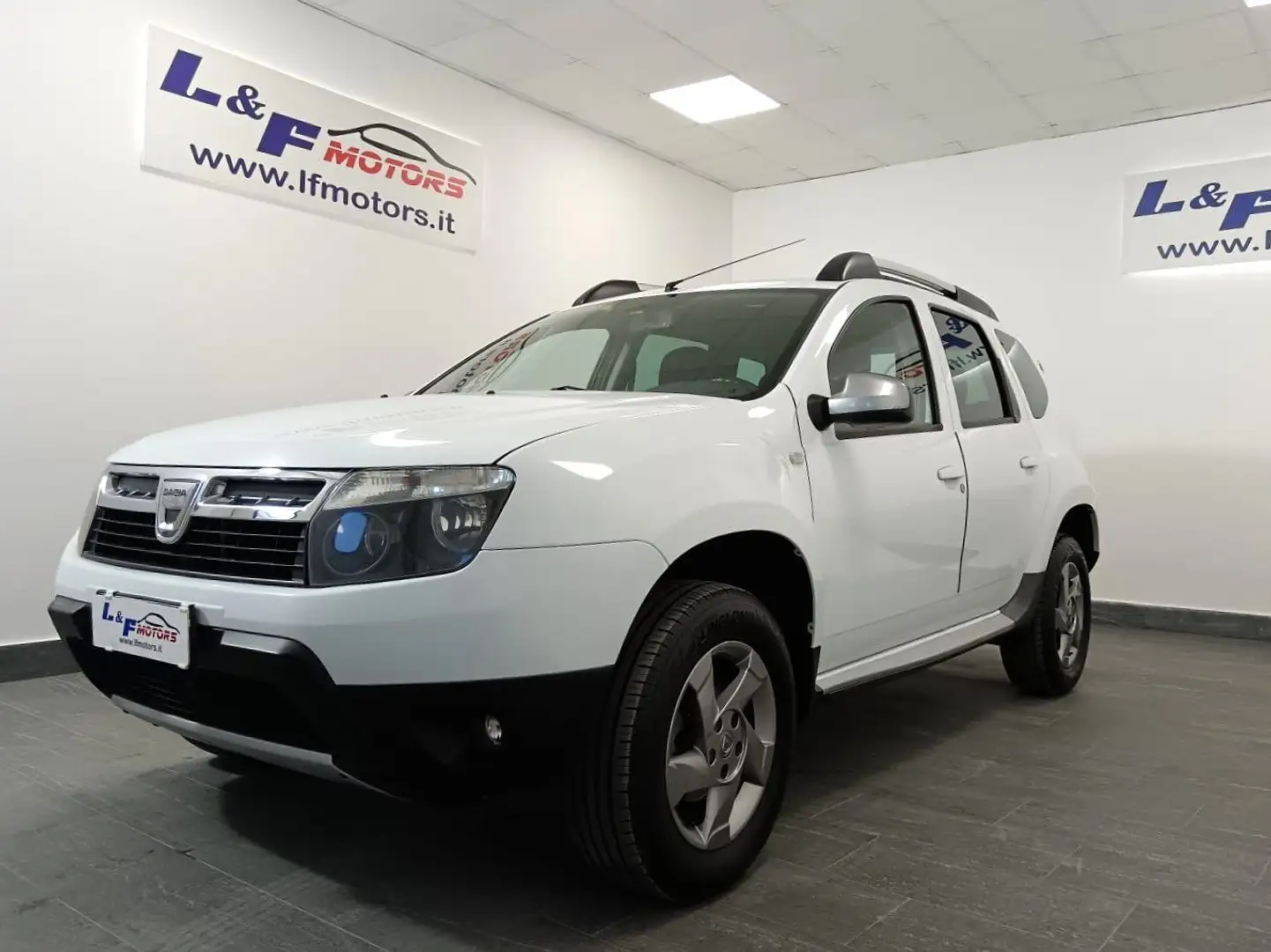 Dacia Duster Duster 1.6 Laureate Gpl 4x2 110cv Bianco - 2