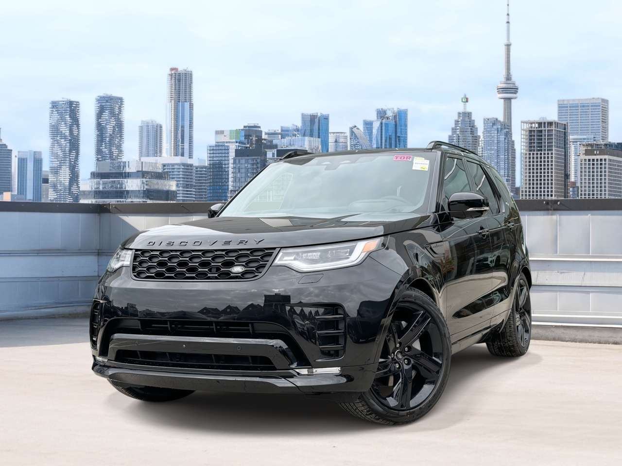 2026 Land Rover Discovery P300 Dynamic SE
