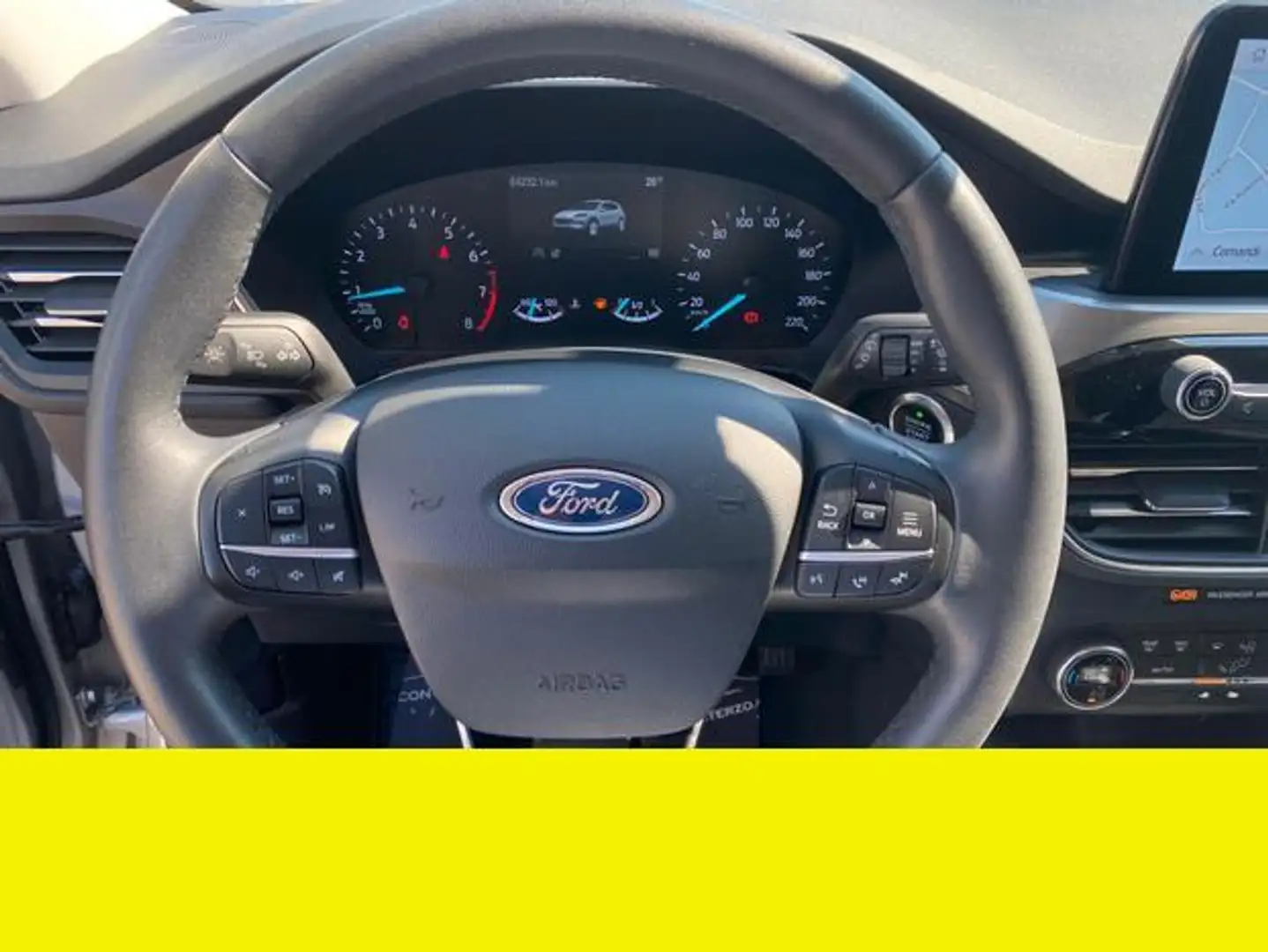 Ford Kuga - 2