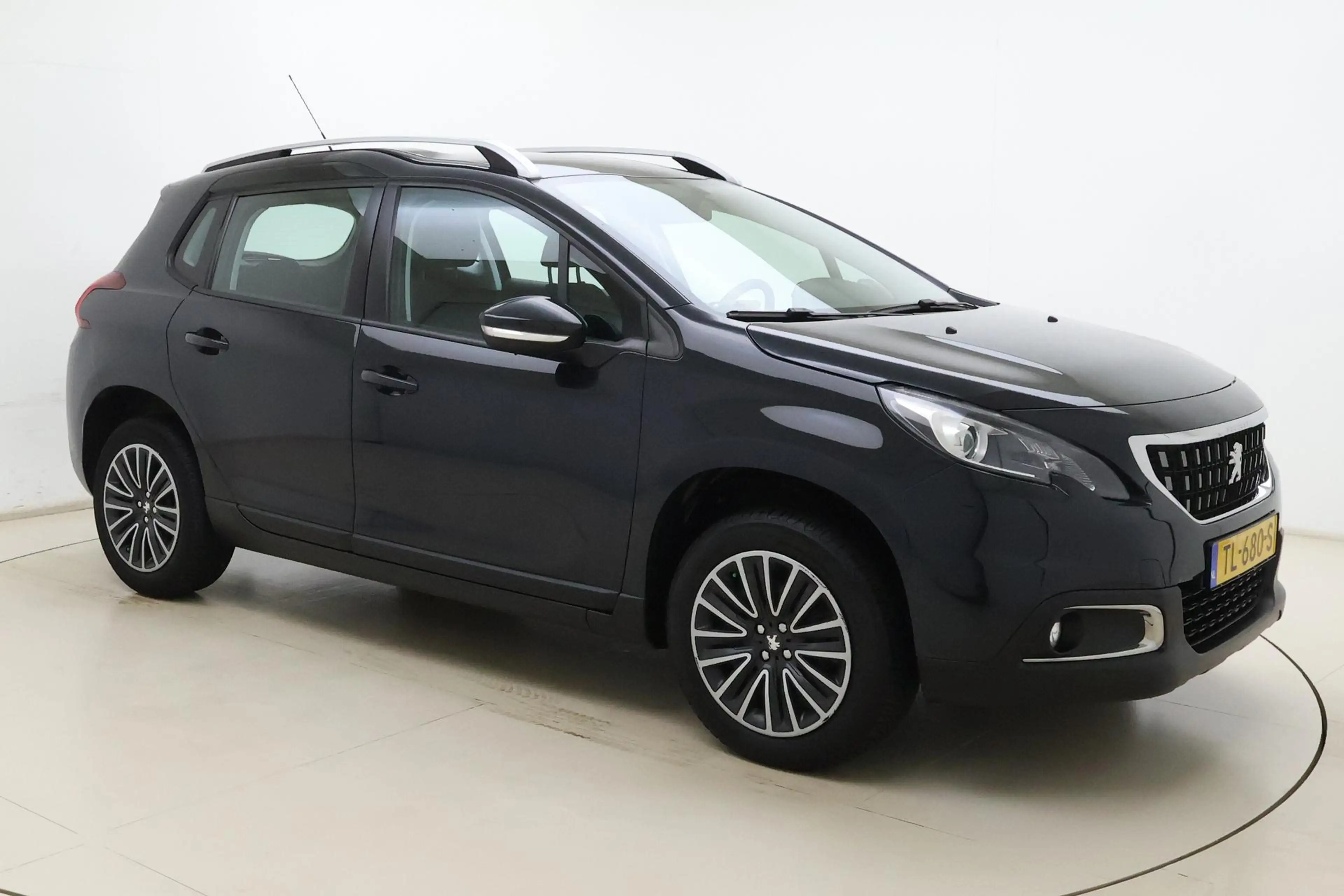 Peugeot 2008 1.2 PureTech Blue Lion | Trekhaak | Airco | Cruise — photo 8