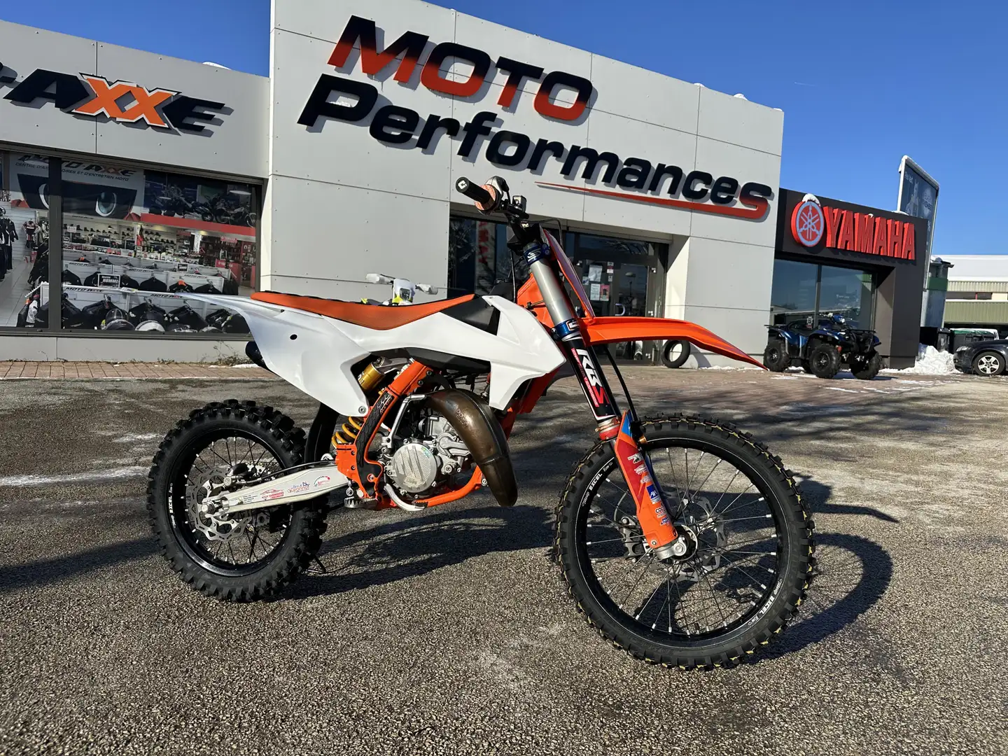 KTM - 1
