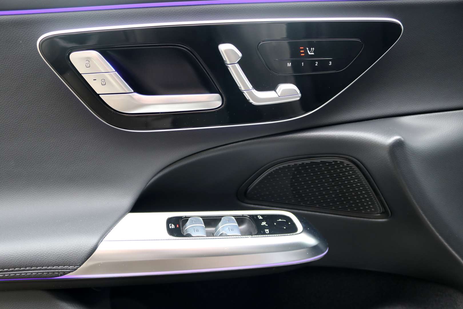 Mercedes Classe E Break 300 AMG Line -  - Joinsteer - #4