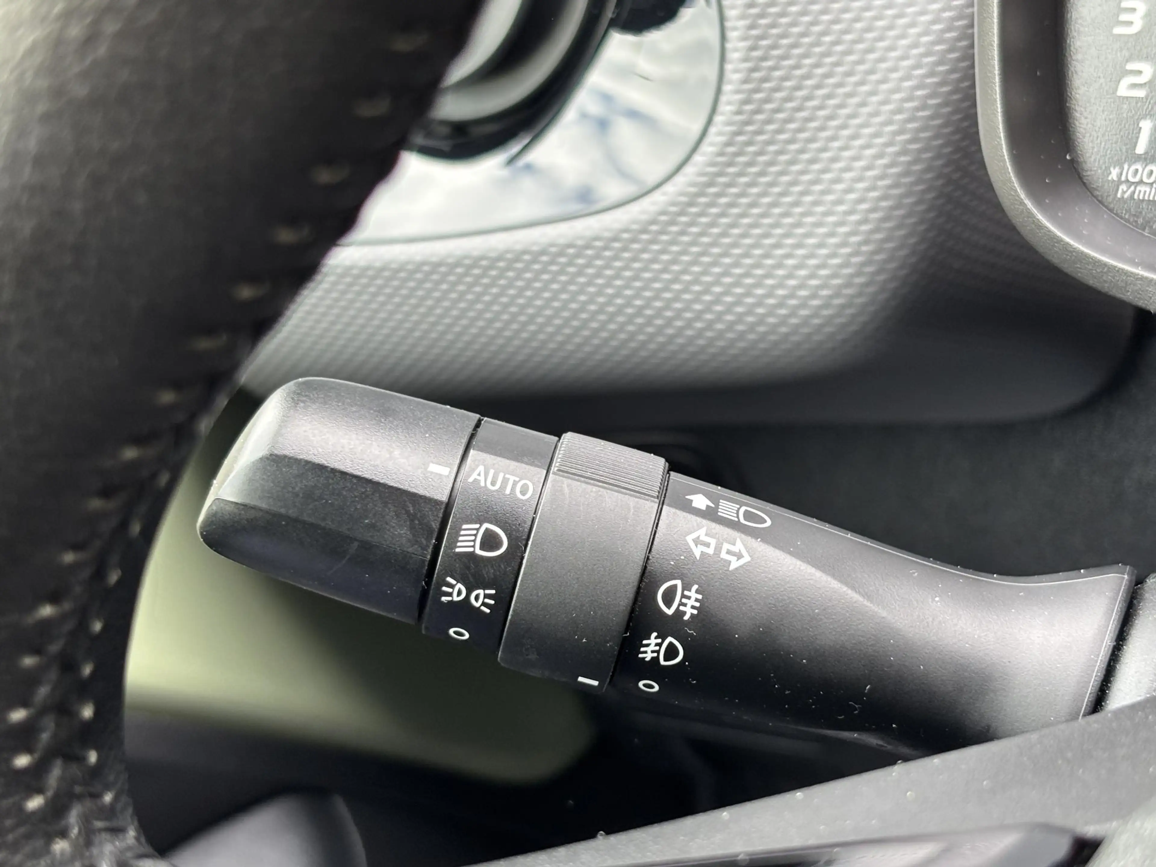 Peugeot 108 1.0 e-VTi Allure | Achteruitrijcamera | AppleCarPl — photo 13