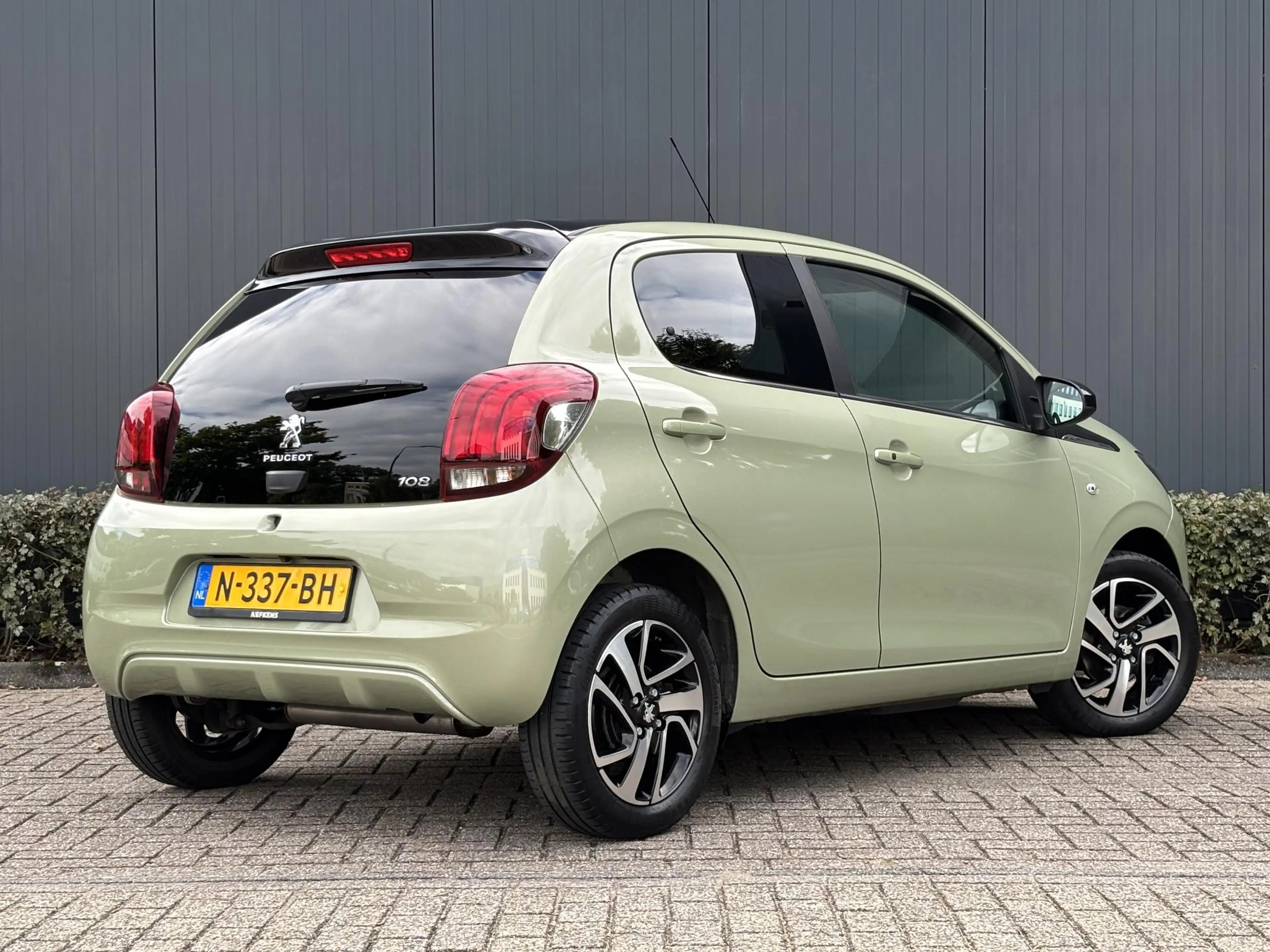 Peugeot 108 1.0 e-VTi Allure | Achteruitrijcamera | AppleCarPl — photo 3