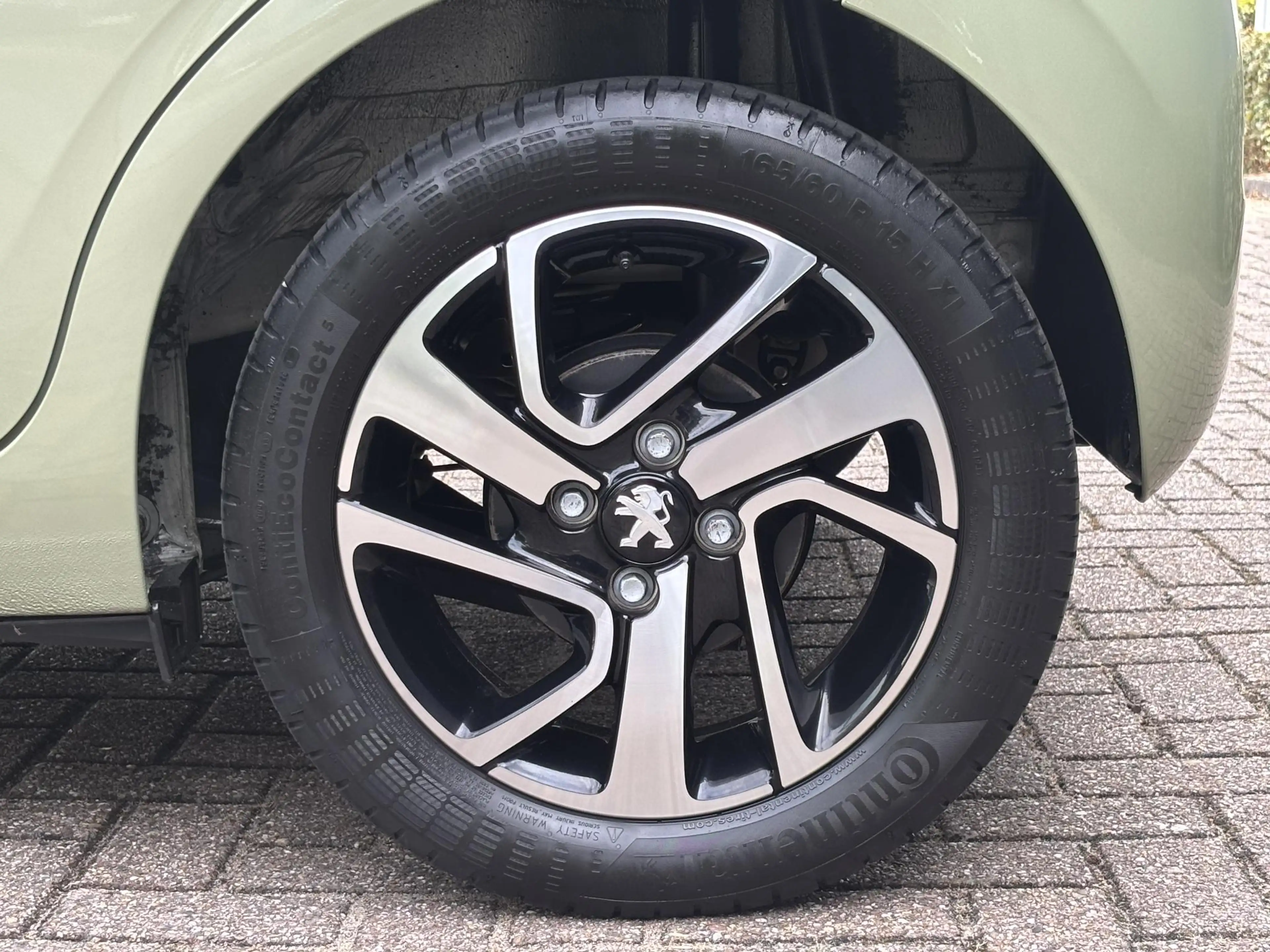 Peugeot 108 1.0 e-VTi Allure | Achteruitrijcamera | AppleCarPl — photo 6
