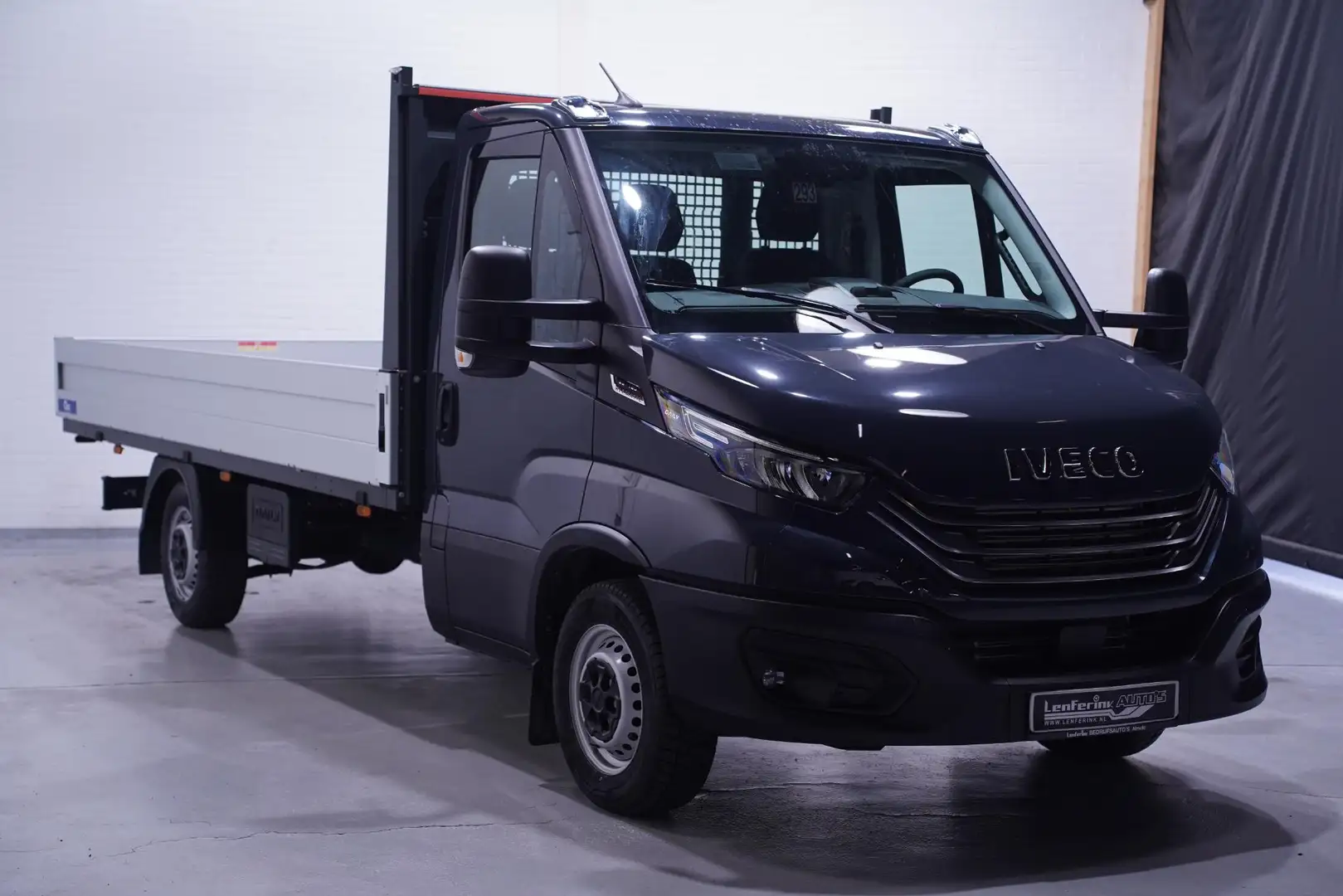 Iveco Daily 35S18 180 pk Aut. Pick Up / Open Laadbak Airpro Lu Grau - 2