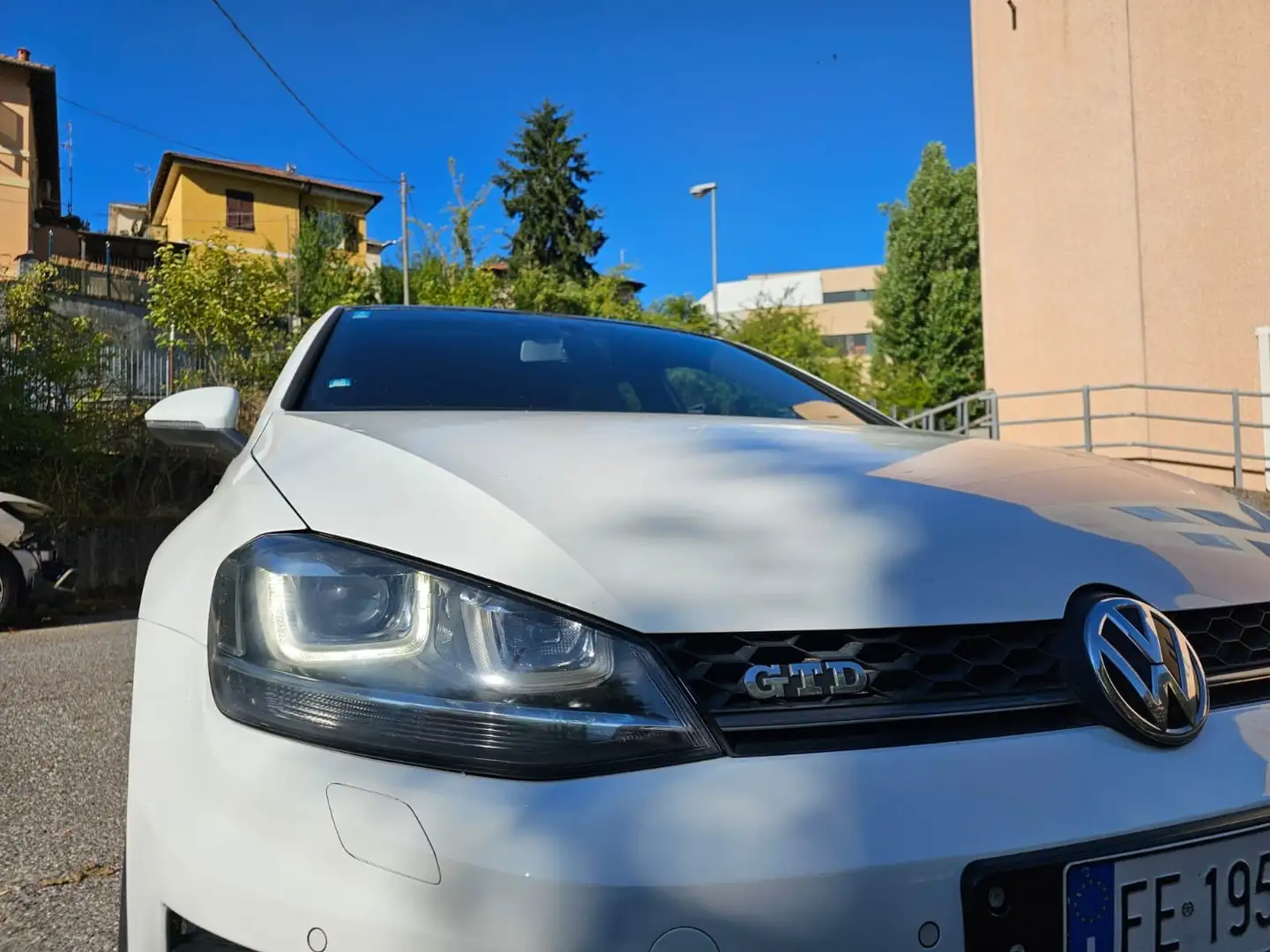 Volkswagen Golf GTD - 1