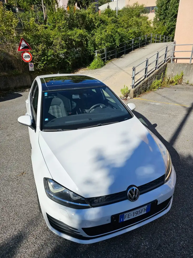Volkswagen Golf GTD - 2