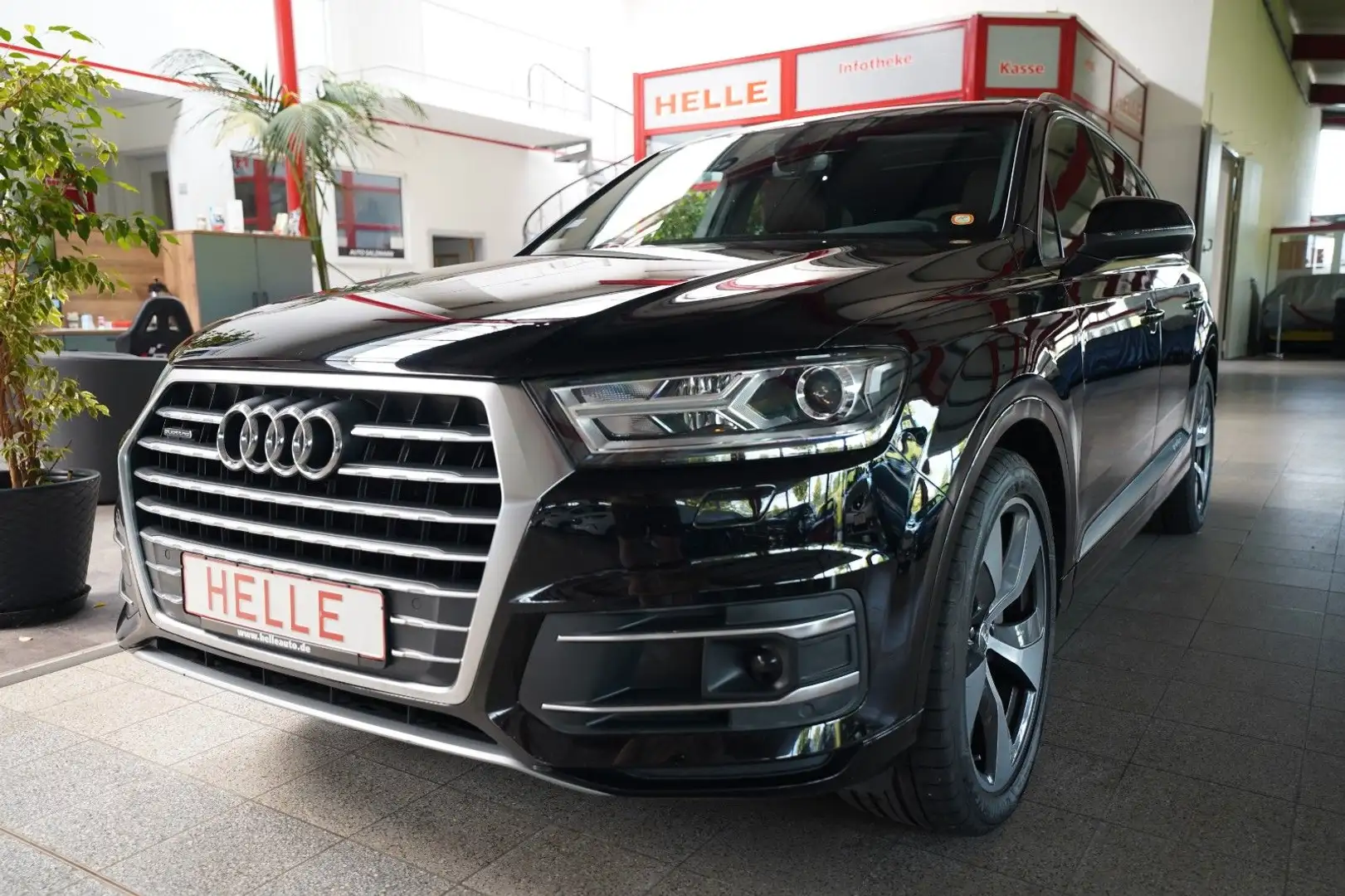 Audi Q7 3.0 TDI quattro*7-SITZE+AHK+PANO Schwarz - 1
