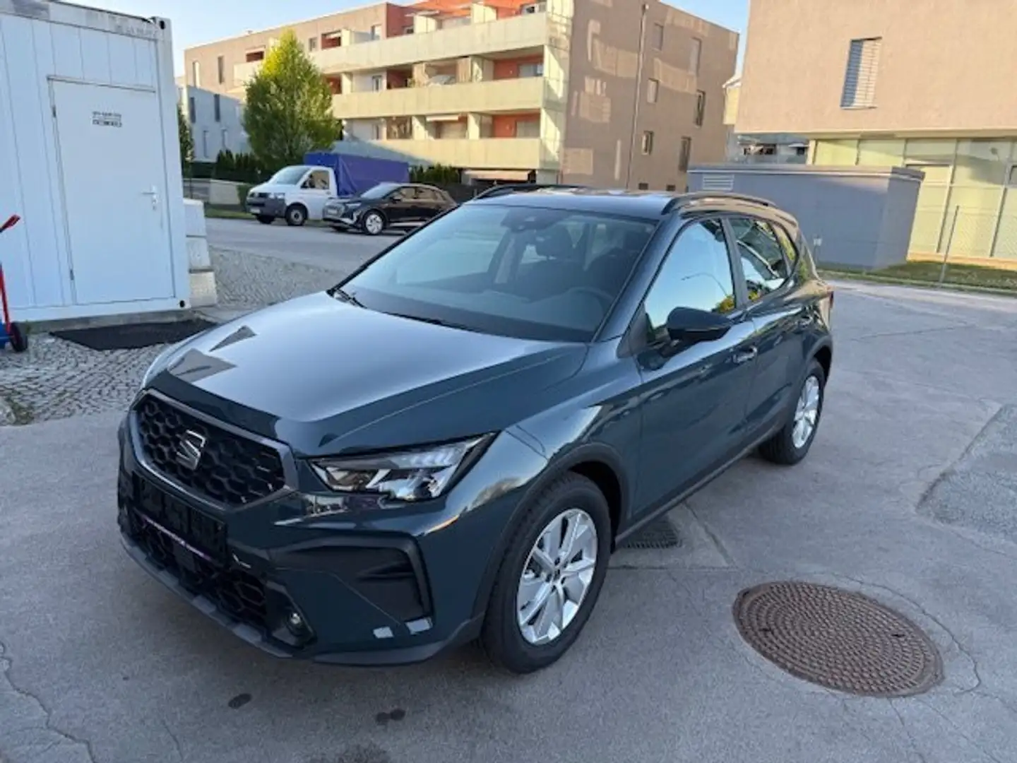 SEAT Arona 1.0 TSI 70 kW Grau - 1