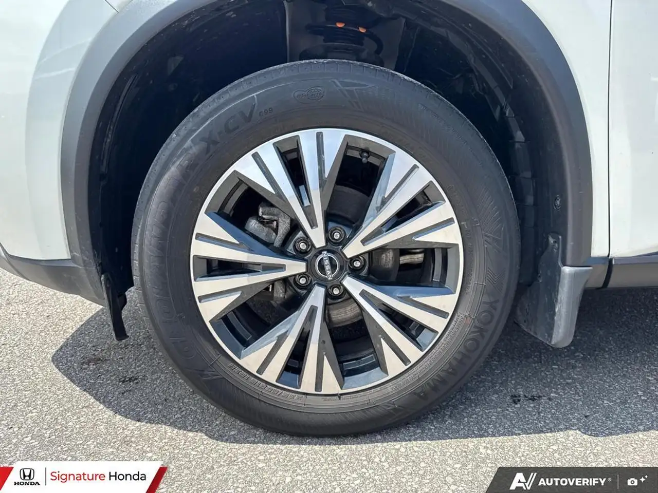 Nissan Rogue fotografie Nissan Rogue