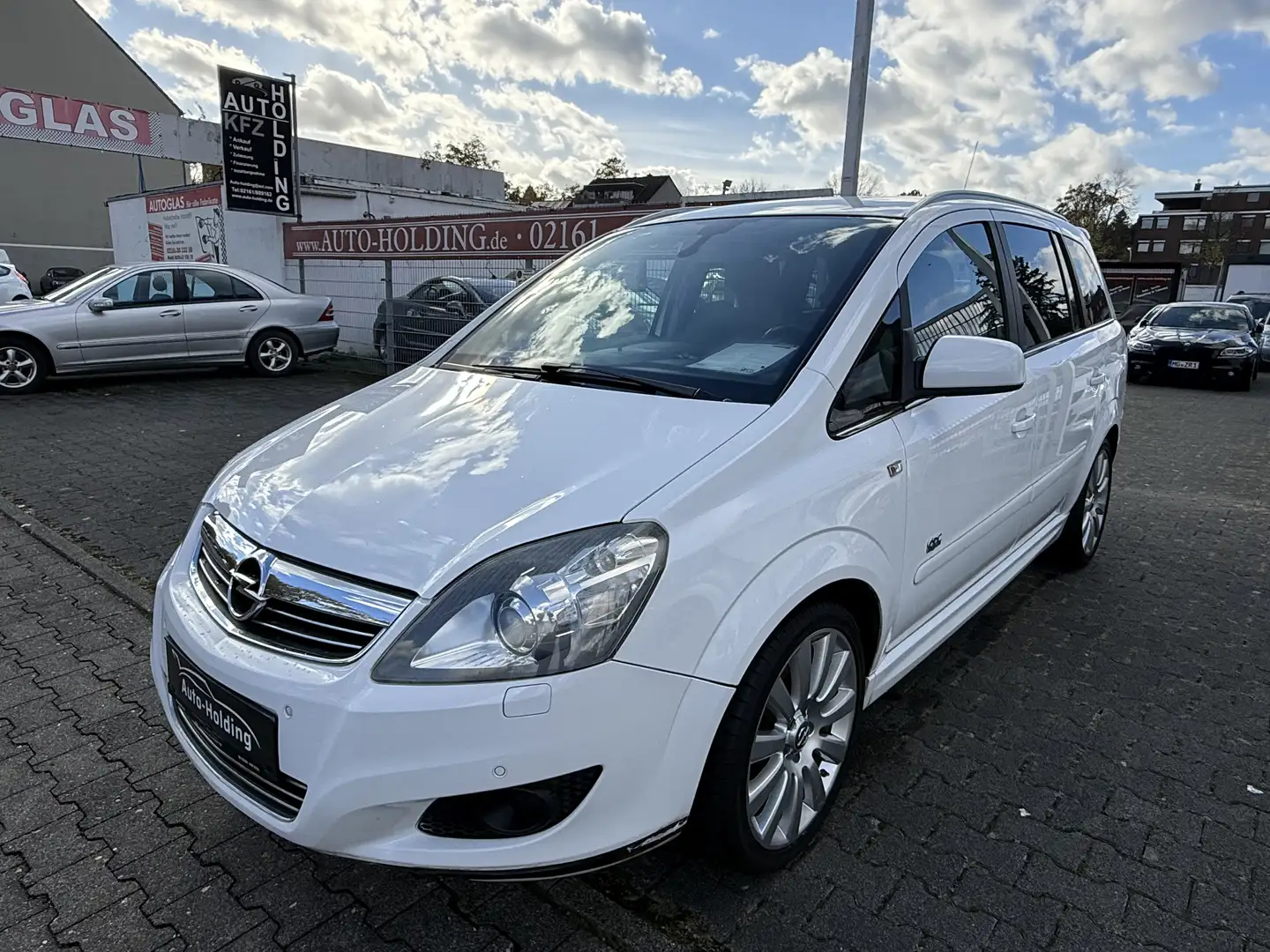 Opel Zafira Zafira 1.8 Easytronic OPC Edition Automatik Recaro Weiß - 1